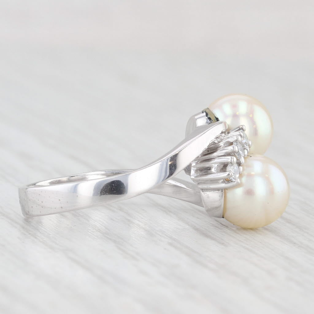 Light Gray Cultured Pearl 0.12ctw Diamond Bypass Ring 18k White Gold Size 7-7.25