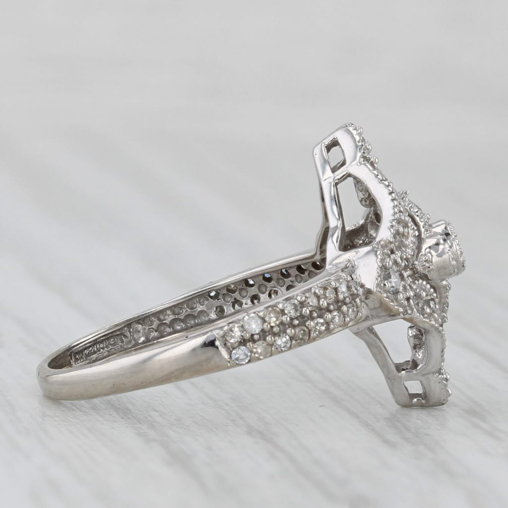 Light Gray 0.25ctw Diamond Halo Ring 14k White Gold Size 5.25