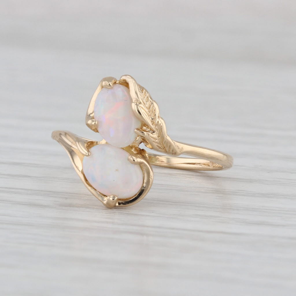 Vintage Colorful Opal Bypass Ring 14k Yellow Gold Size 6 Leaf Accent
