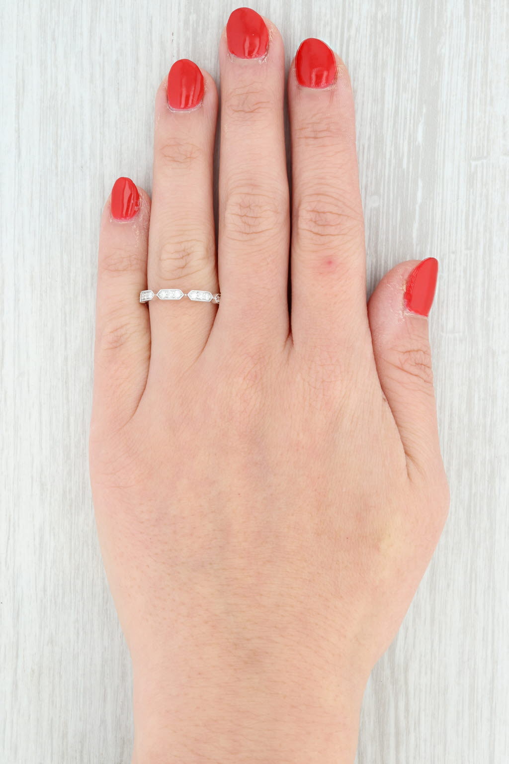 Light Gray New 0.26ctw Diamond Stackable Ring 14k White Gold Wedding Band Size 6.5