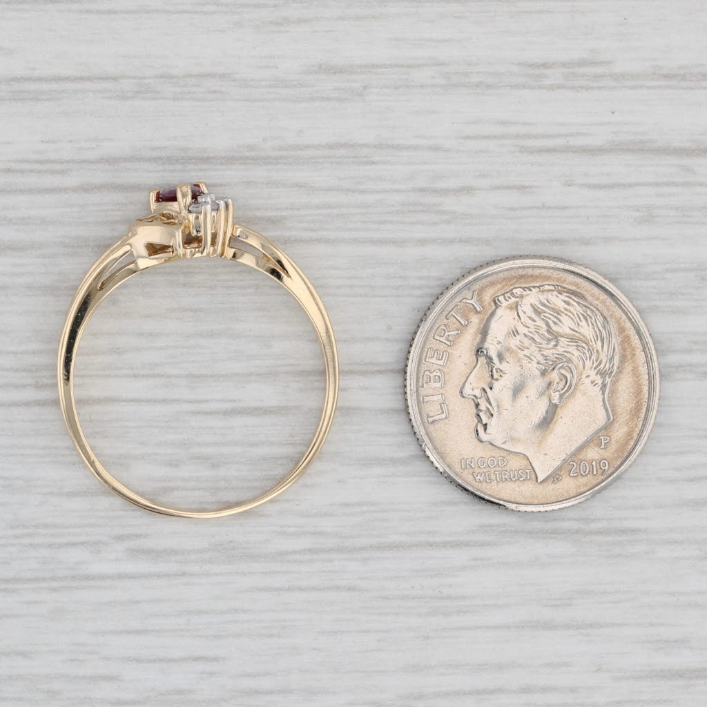 Light Gray 0.18ctw Pear Ruby Diamond Ring 10k Yellow Gold Size 7.25 Bypass