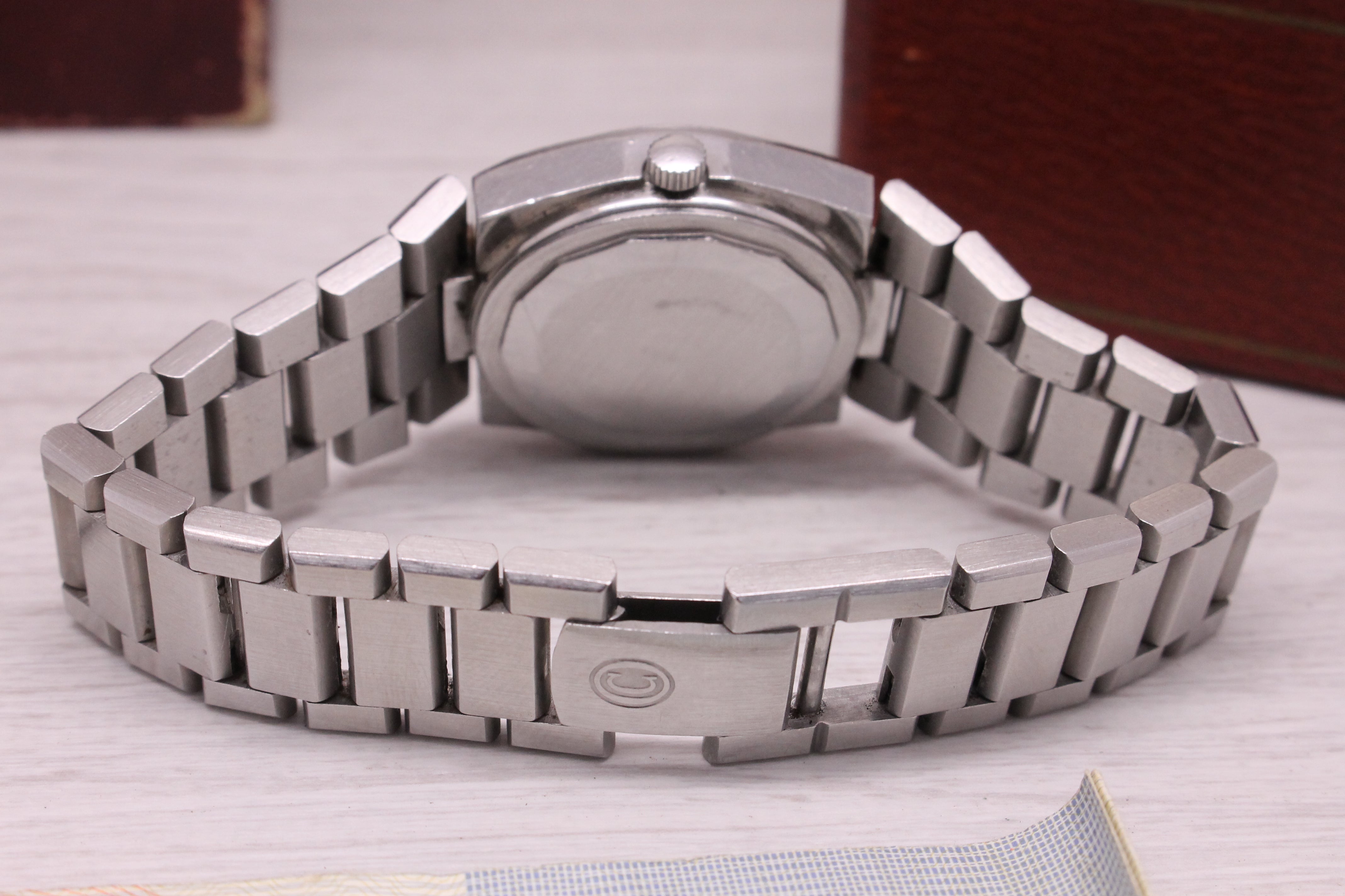 Gray Vintage 1970's Concord Chronometer Mens Steel Integrated Sport Watch w Box COSC