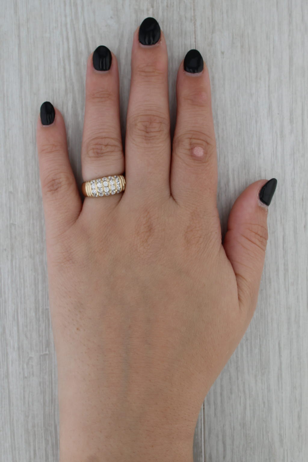 0.70ctw Cubic Zirconia Rows Ring 14k Yellow Gold Size 6.75 Italian
