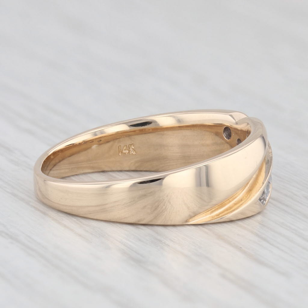 Light Gray 0.15ctw Diamond Men's Wedding Band 14k Yellow Gold Size 8.5 Ring