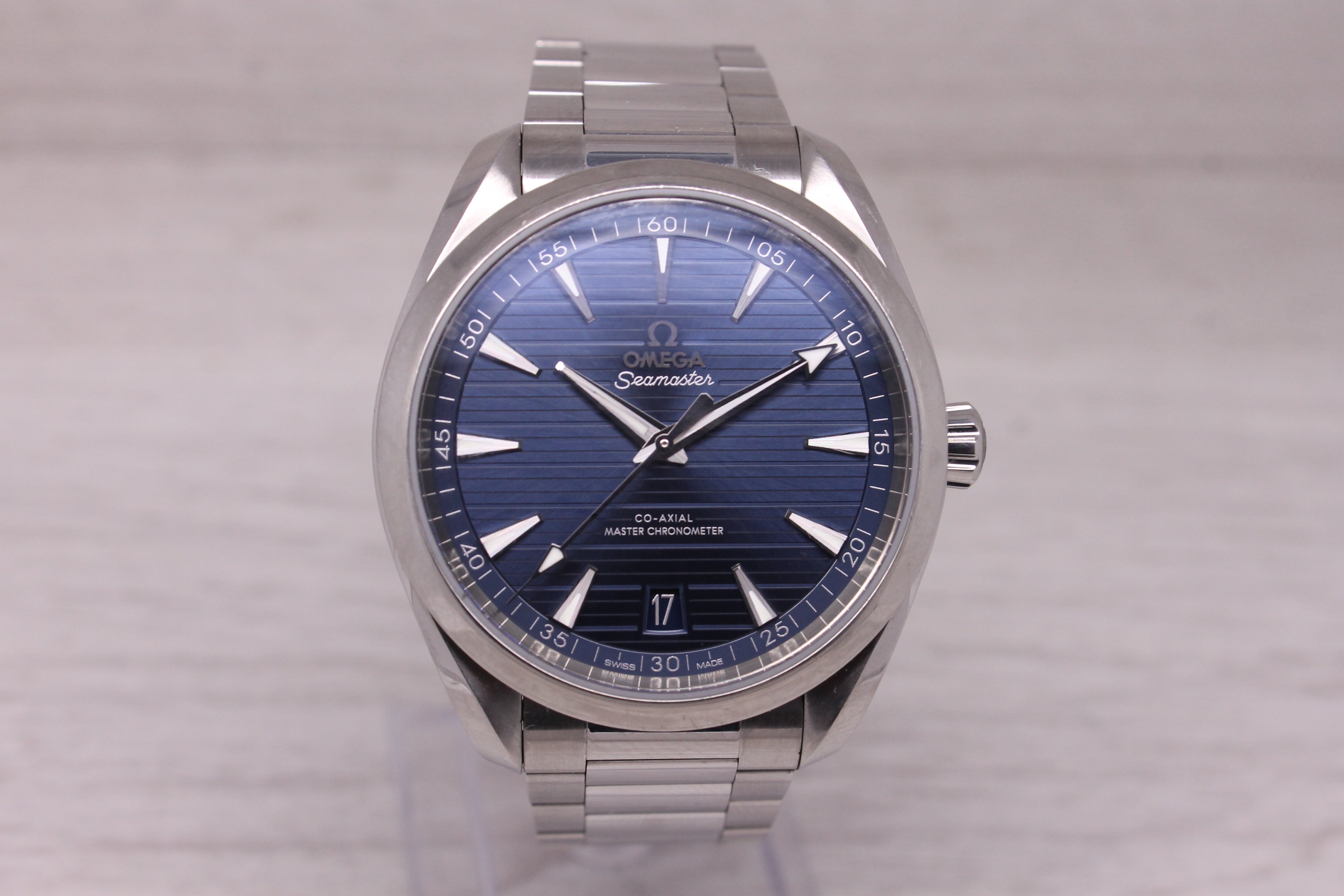 Omega Seamaster Aqua Terra Mens 41mm Steel Automatic Watch w Box Cards Full Set