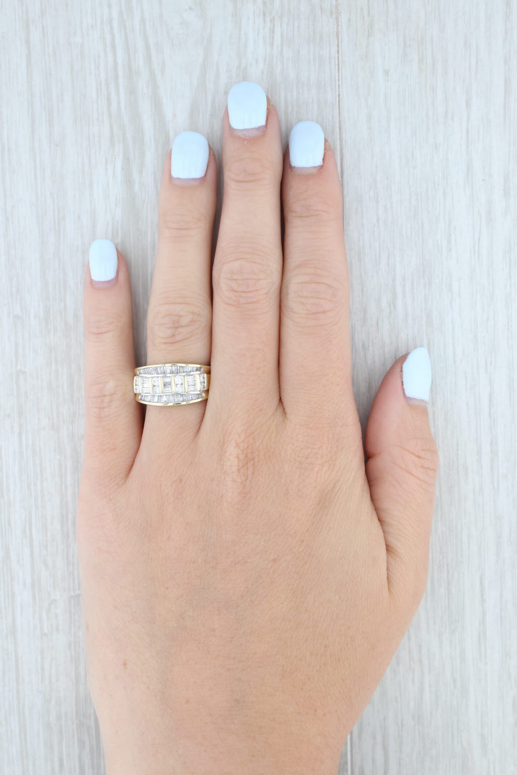 Light Gray 1ctw Diamond Ring 10k Yellow Gold Size 7 Anniversary