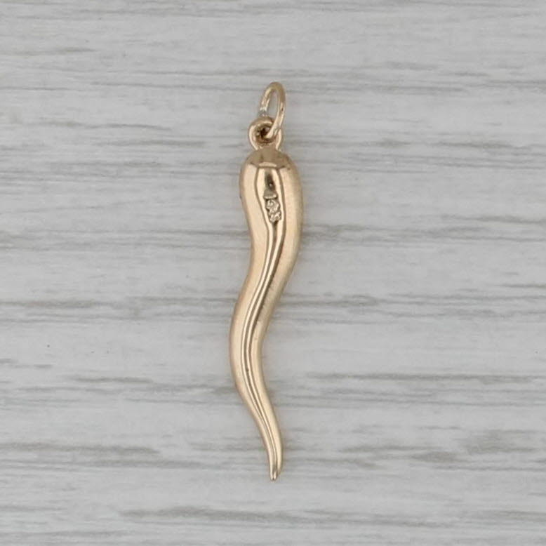 Italian Horn Pendant 14k Yellow Gold Good Luck Talisman Charm