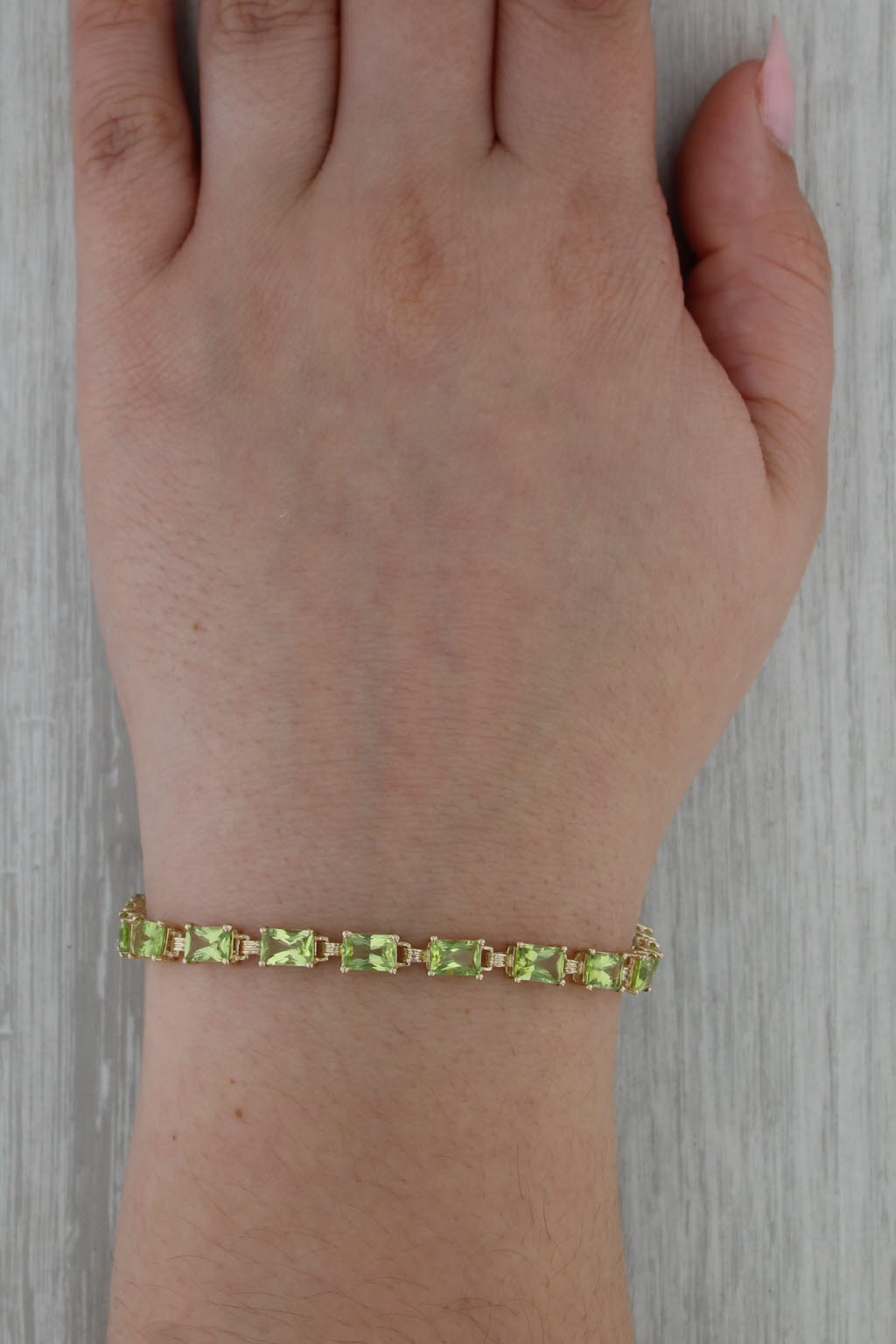 13.30ctw Peridot Tennis Bracelet 10k Yellow Gold 6.75" 4.8mm