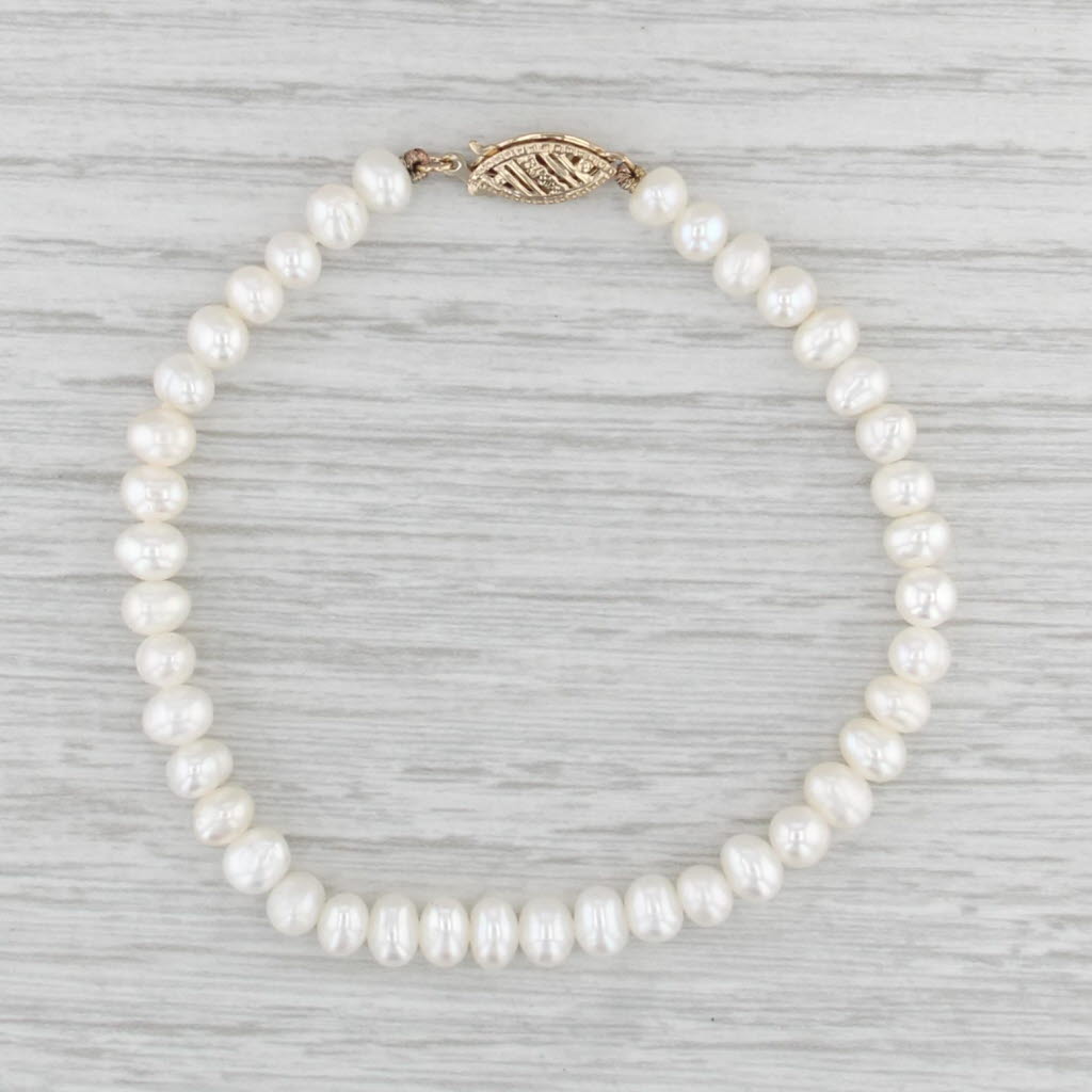 Feshwater Cultured Pearl Single Strand Bracelet 14k Yellow Gold Clasp 7"