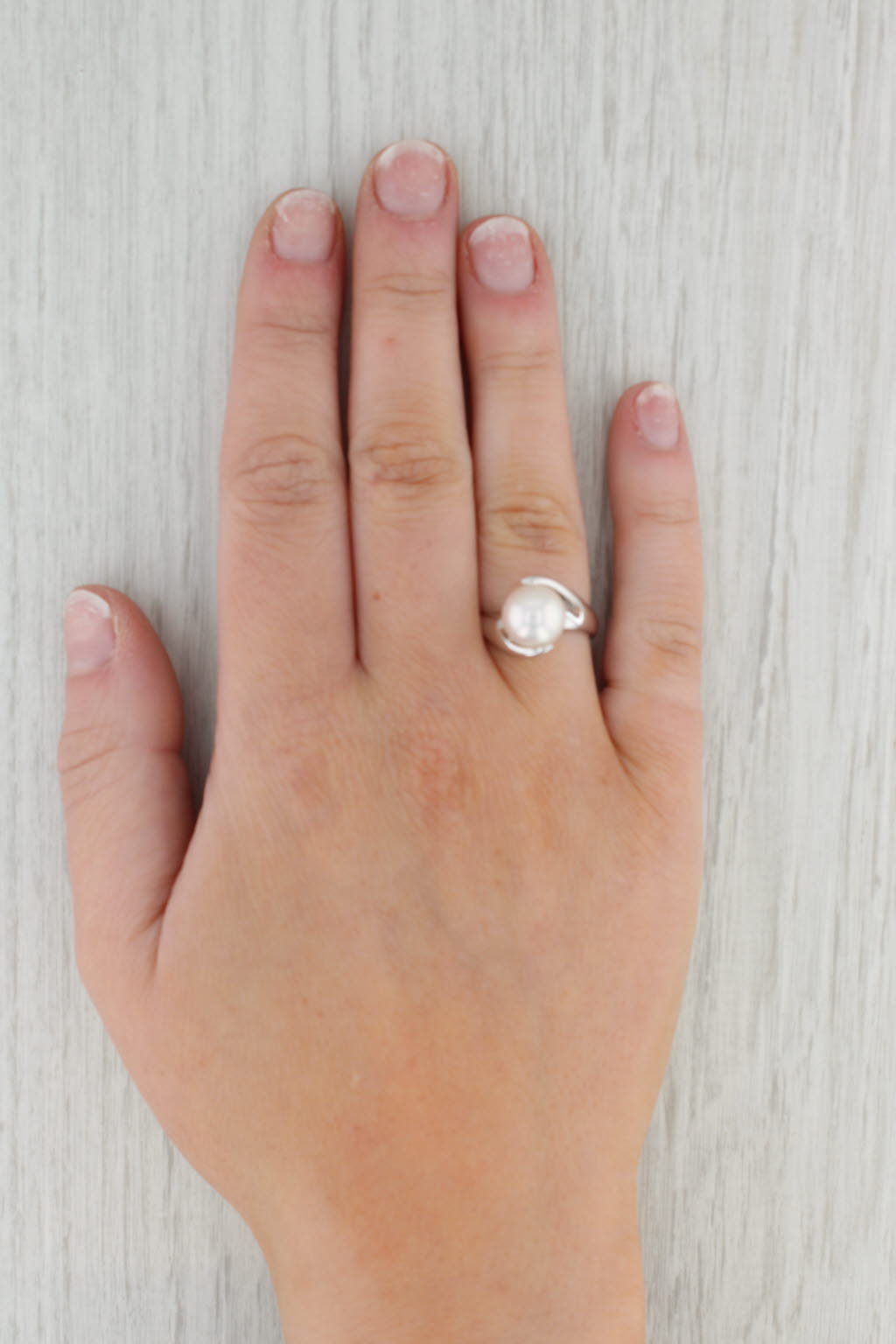 Gray 9mm Cultured Pearl Solitaire Bypass Ring 14k White Gold Size 6.25