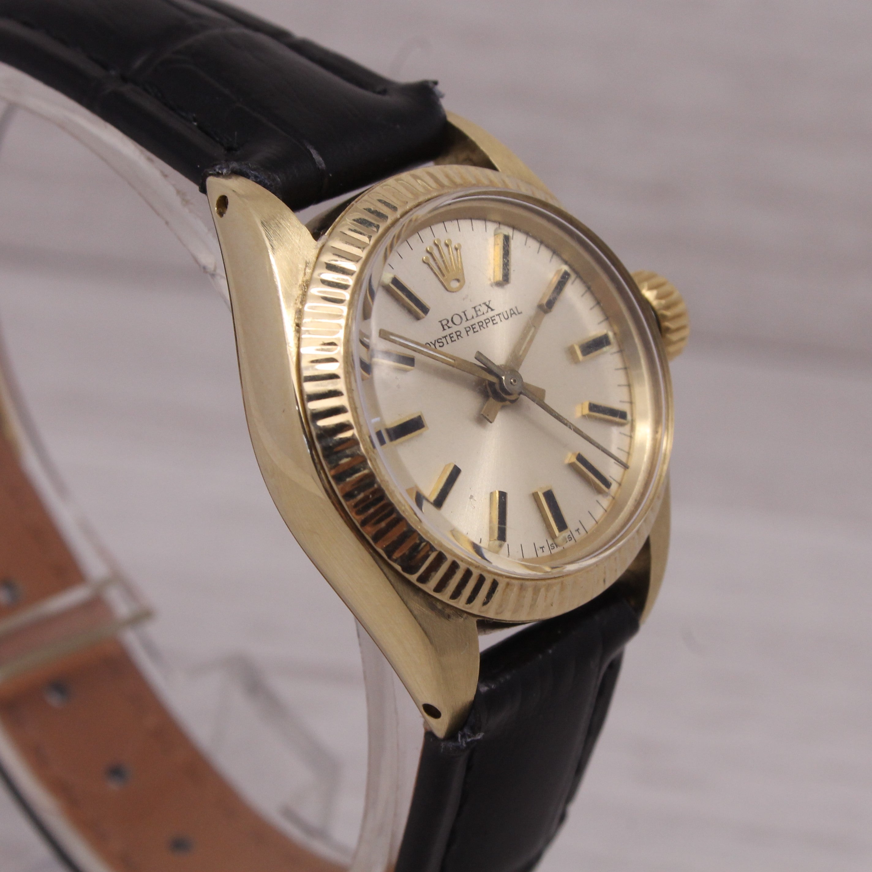 1980 Rolex Oyster Perpetual ref.6719 14k Solid Gold Ladies Automatic Watch 2 yr