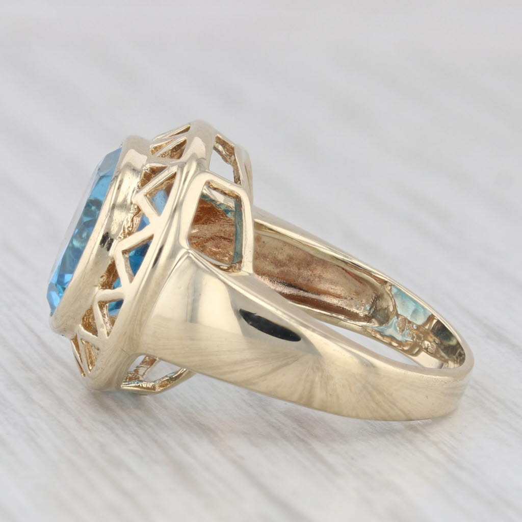 Light Gray 6ct Oval Blue Solitaire Topaz 14k Yellow Gold Size 4.5