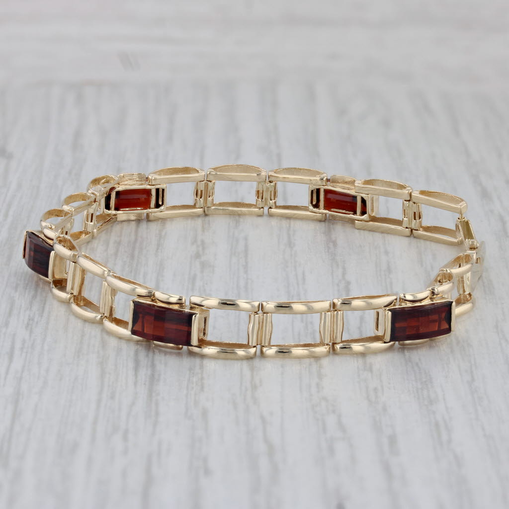 Gray 5.20ctw Garnet Bracelet 14k Yellow Gold 7" 7mm