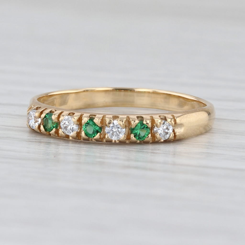 0.21ctw White & Green Cubic Zirconia Stackable Ring 18k Yellow Gold Sz 7.5 Band