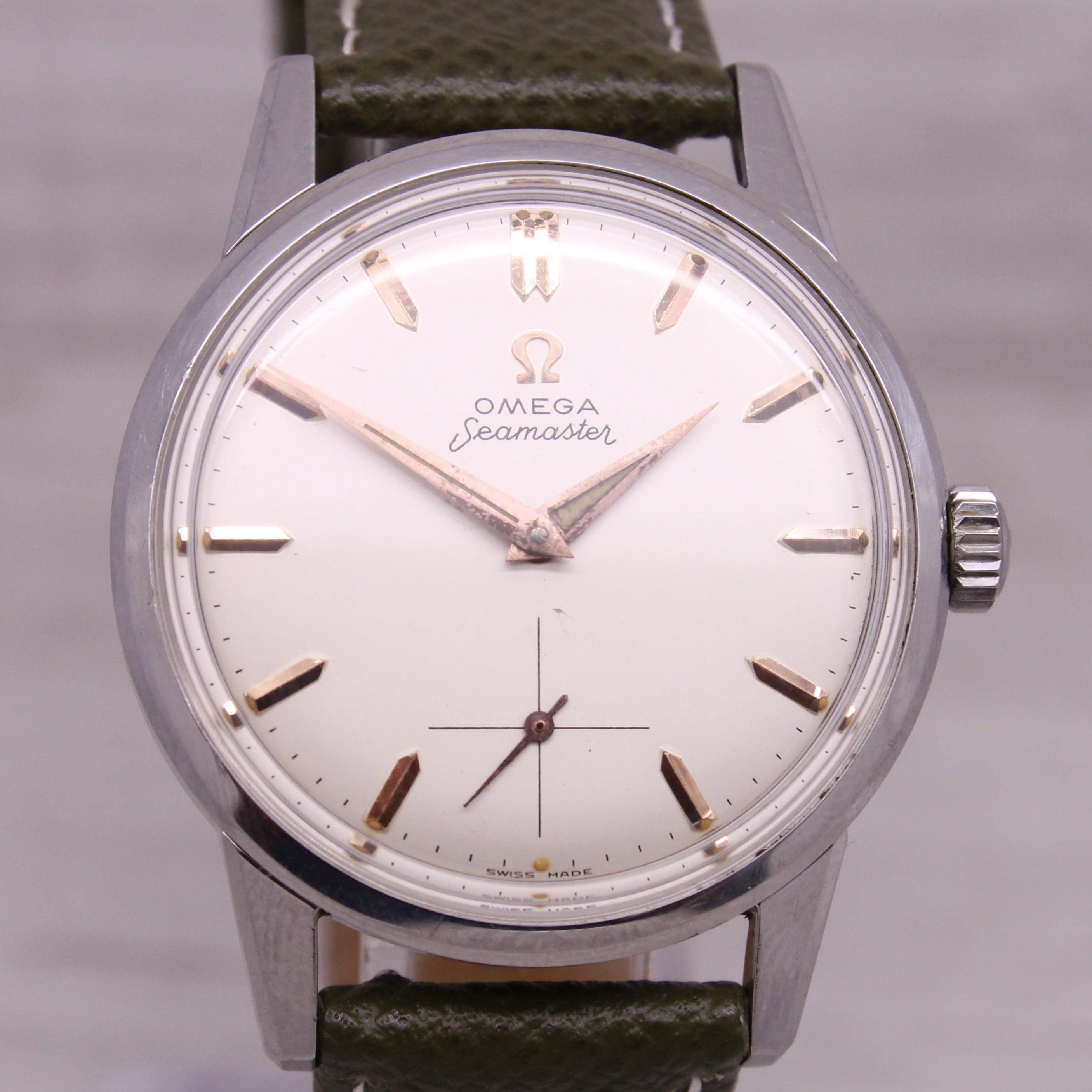 Dark Gray Vintage c.1960 Omega Seamaster Mens 35mm Steel Manual Watch c.268 14389 CLEAN