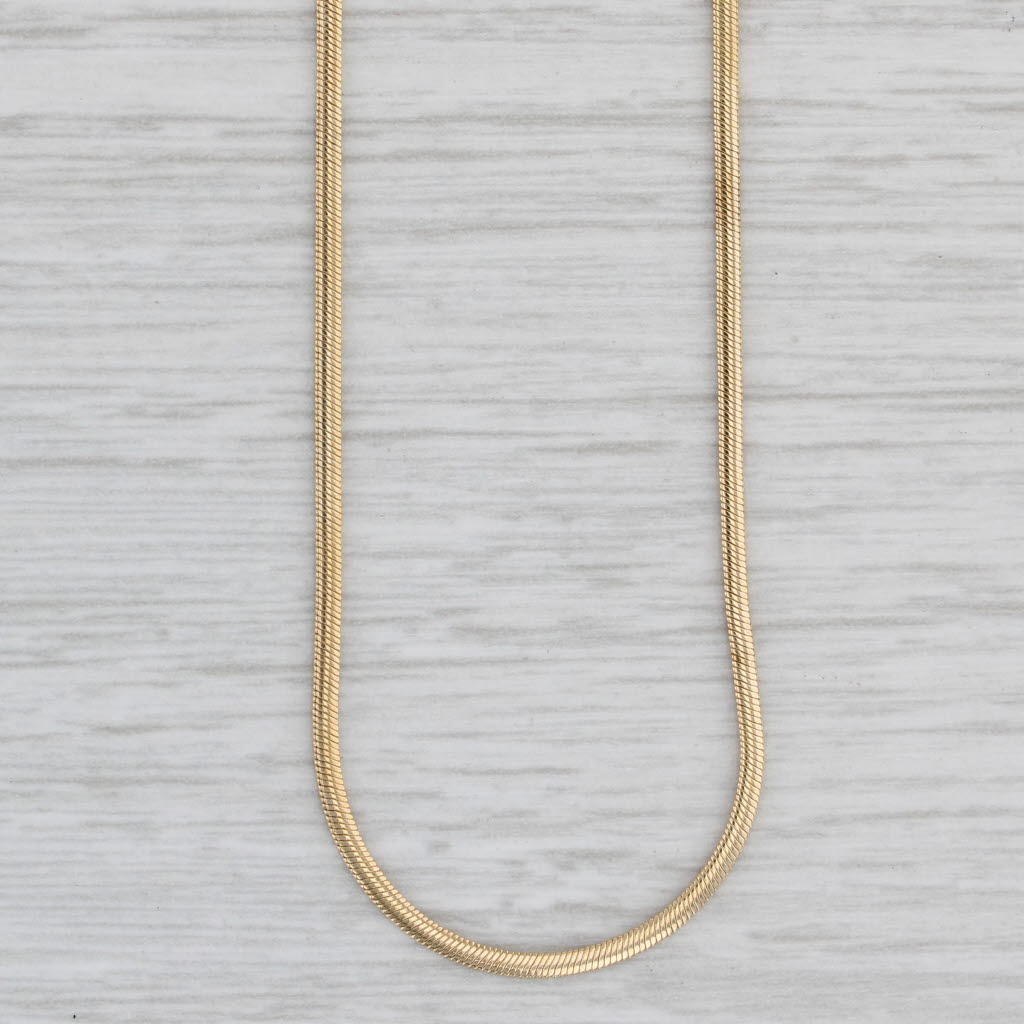 Light Gray 18" 1.4mm Omega Chain Necklace 10k Yellow Gold Lobster Clasp