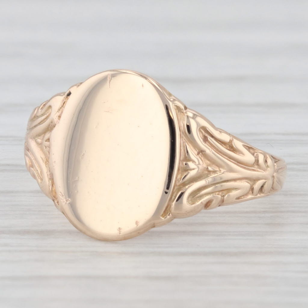 Light Gray Engravable Signet Ring 10k Yellow Gold Floral Etched Small Size 3