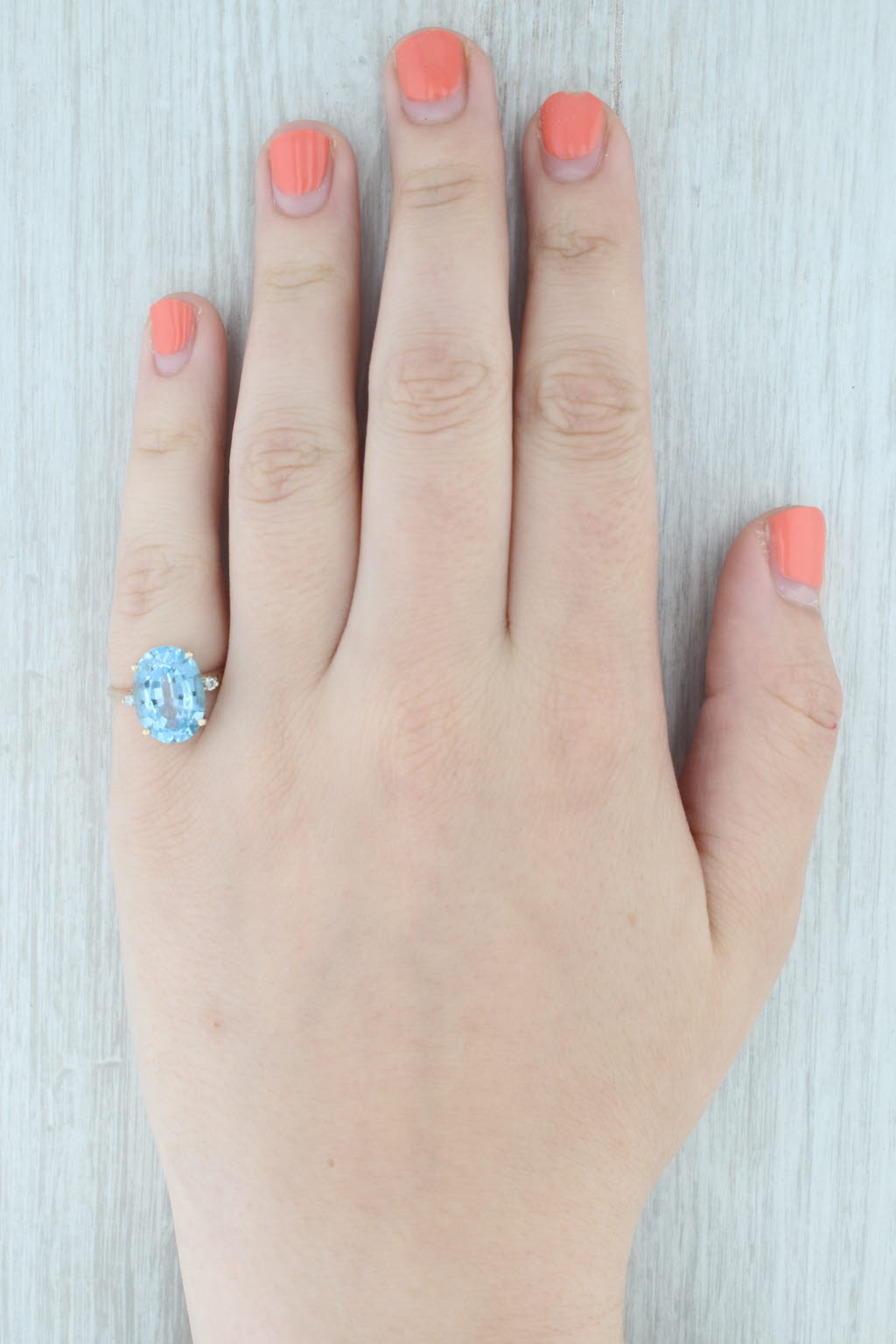 Light Gray 6.90ctw Oval Blue Topaz Diamond Ring 14k Yellow Gold Size 6.25