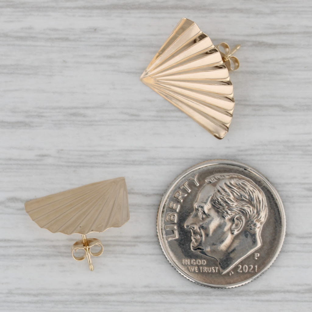 Gray Beveled Fan Stud Earrings 14k Yellow Gold