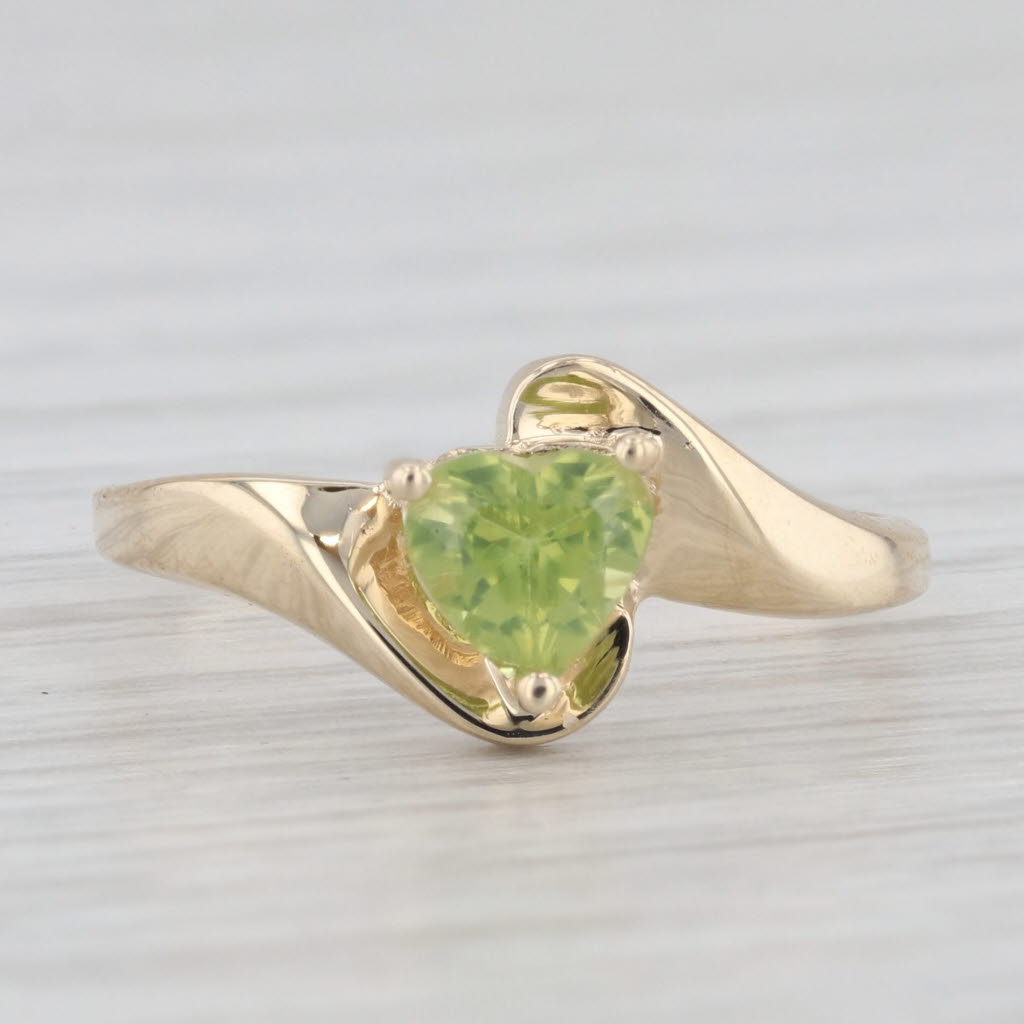 Light Gray 0.50ct Peridot Heart Bypass Ring 10k Yellow Gold Size 5.5 August Birthstone