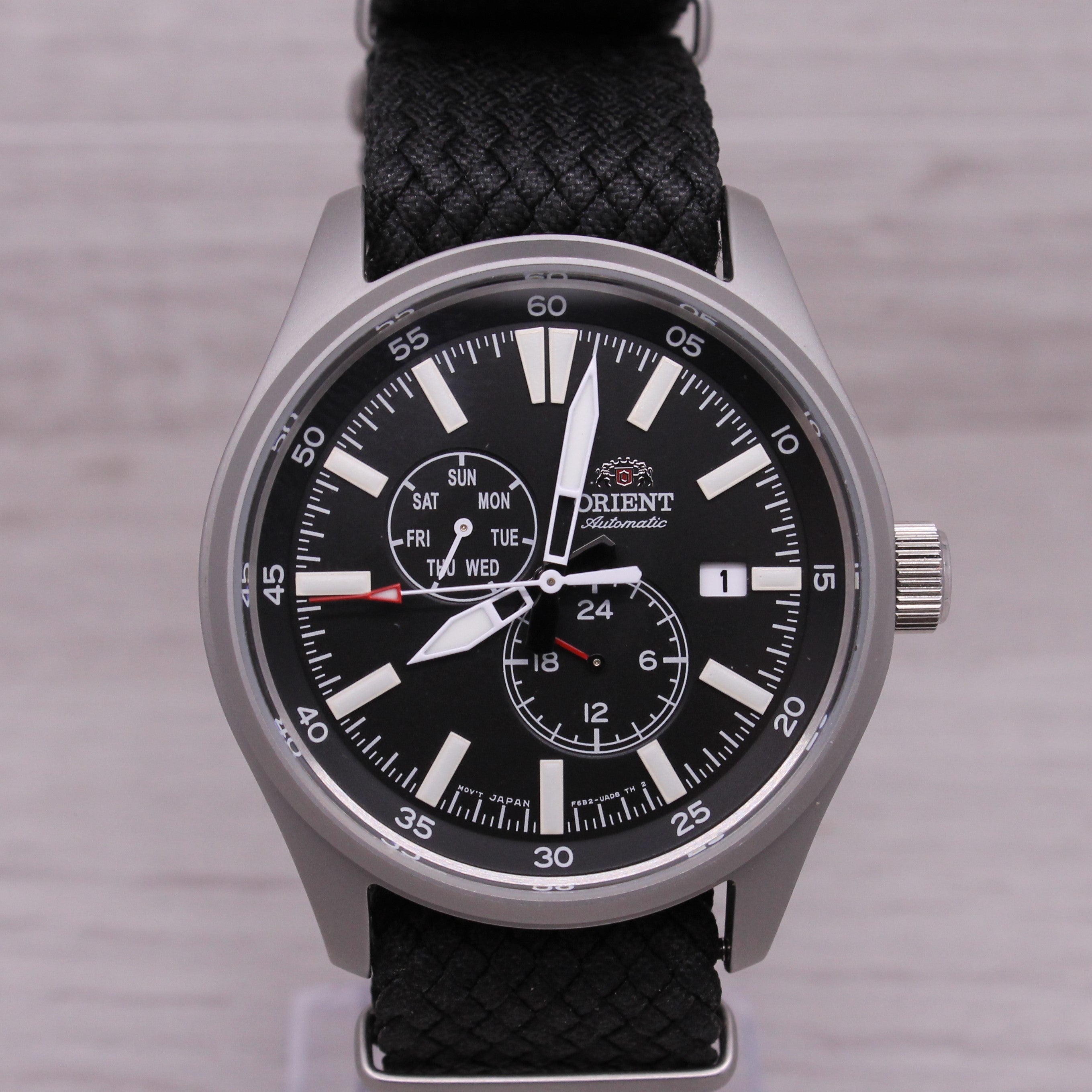 Dark Gray Orient Automatic 43mm Stainless Steel Men’s Watch Day/Hour EPSON F6B2-UAD0
