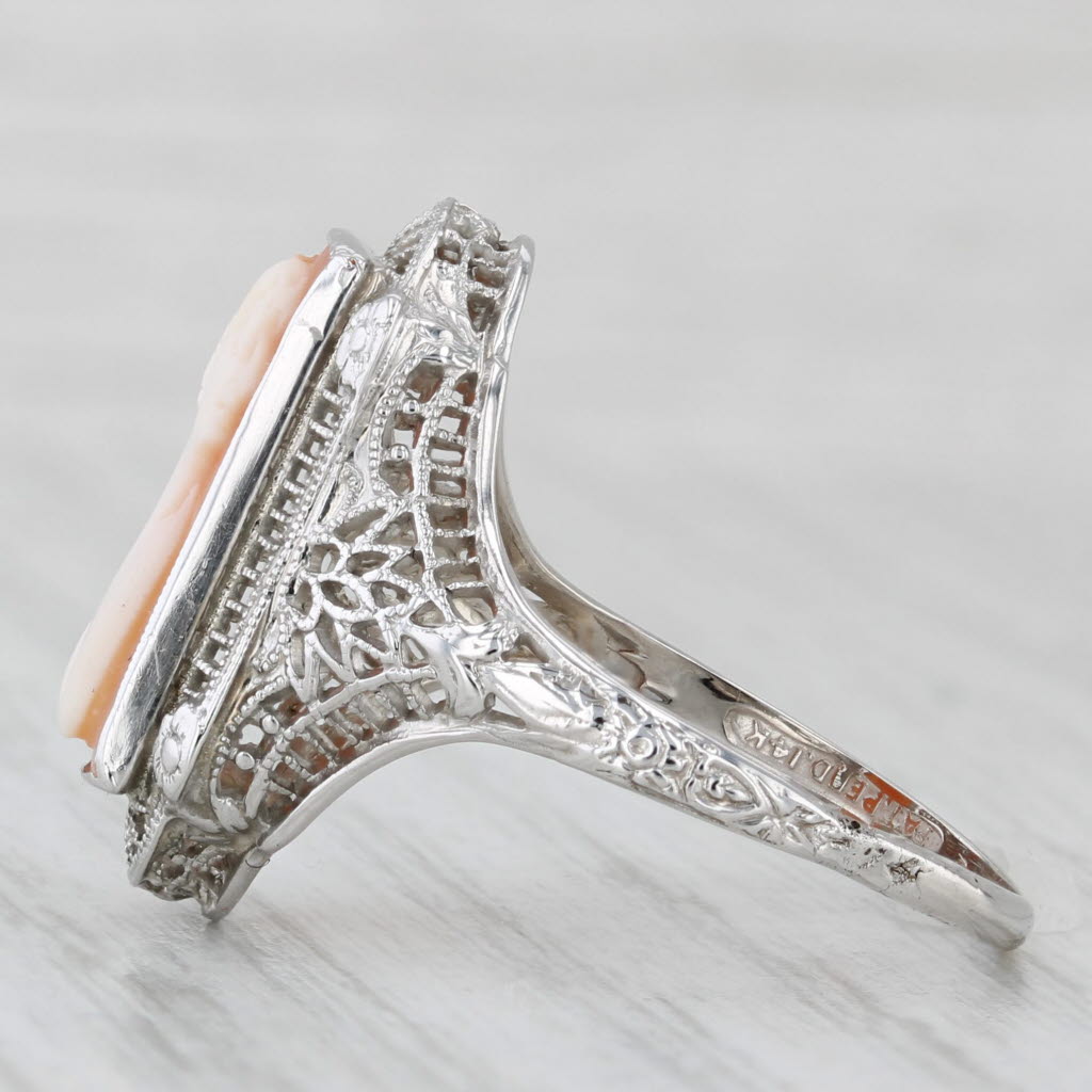 Light Gray Vintage Cameo Filigree Ring Carved Shell 14k White Gold Size 8.25