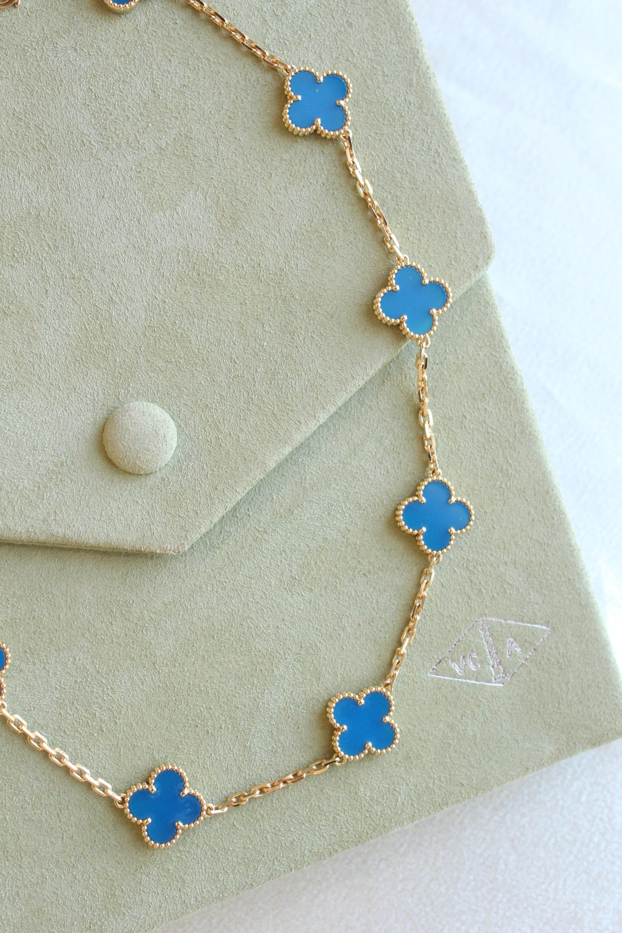 Gray Van Cleef Arpels VCA Alhambra Blue Agate Clover Necklace 18k Gold 16.5" Box
