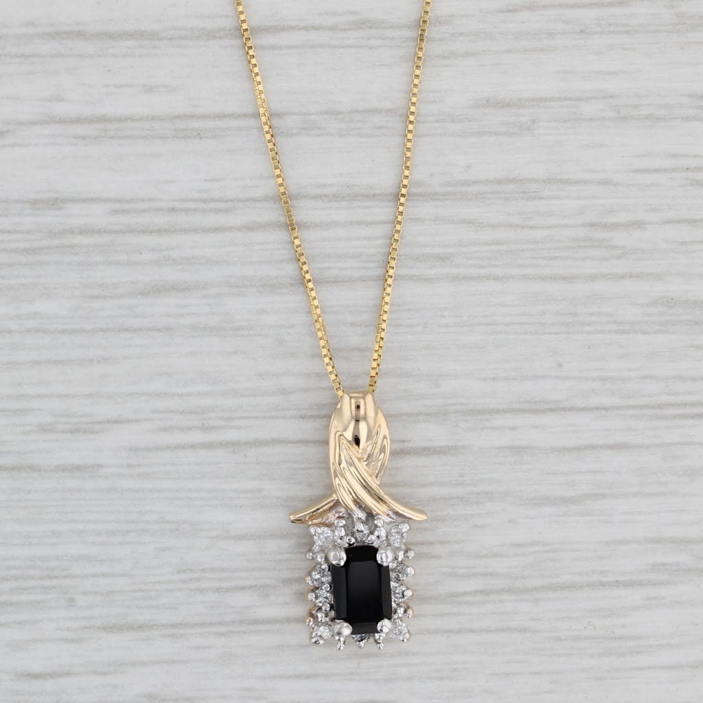 Gray 0.37ctw Onyx Diamond Halo Pendant Necklace 14k Yellow Gold 18" Box Chain