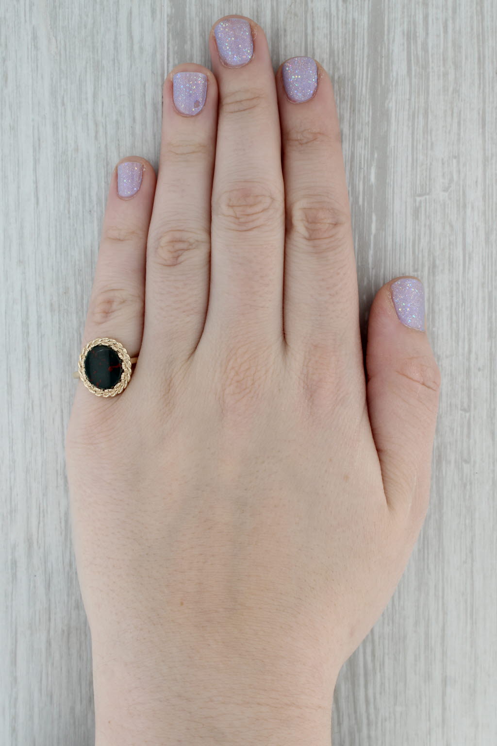 Dark Gray Vintage Bloodstone Ring 14k Yellow Gold Size 6.75 Oval Solitaire