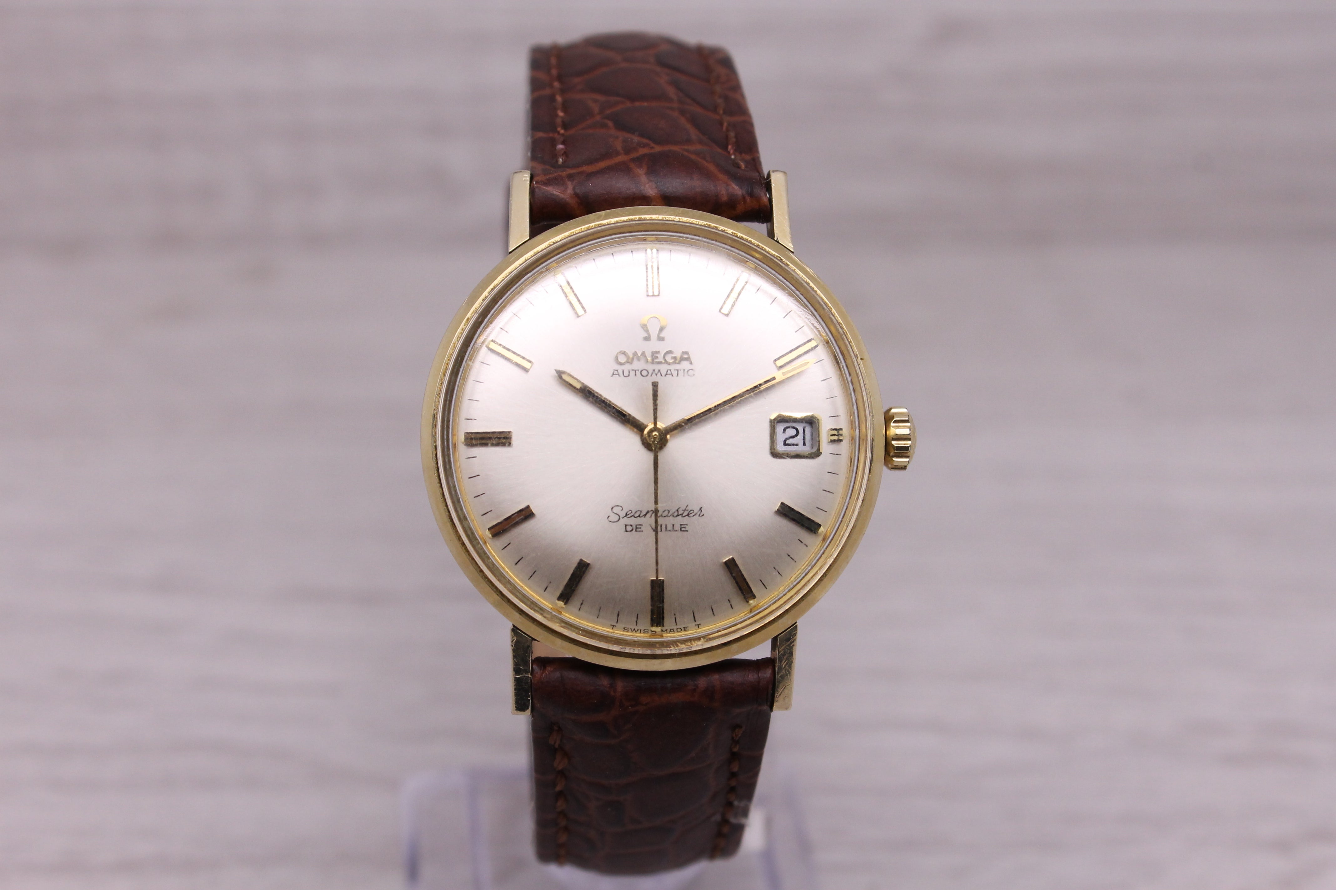 Dark Gray Vintage c1970 Omega Seamaster Deville 14k Gold Filled Automatic Watch Drexel Ent