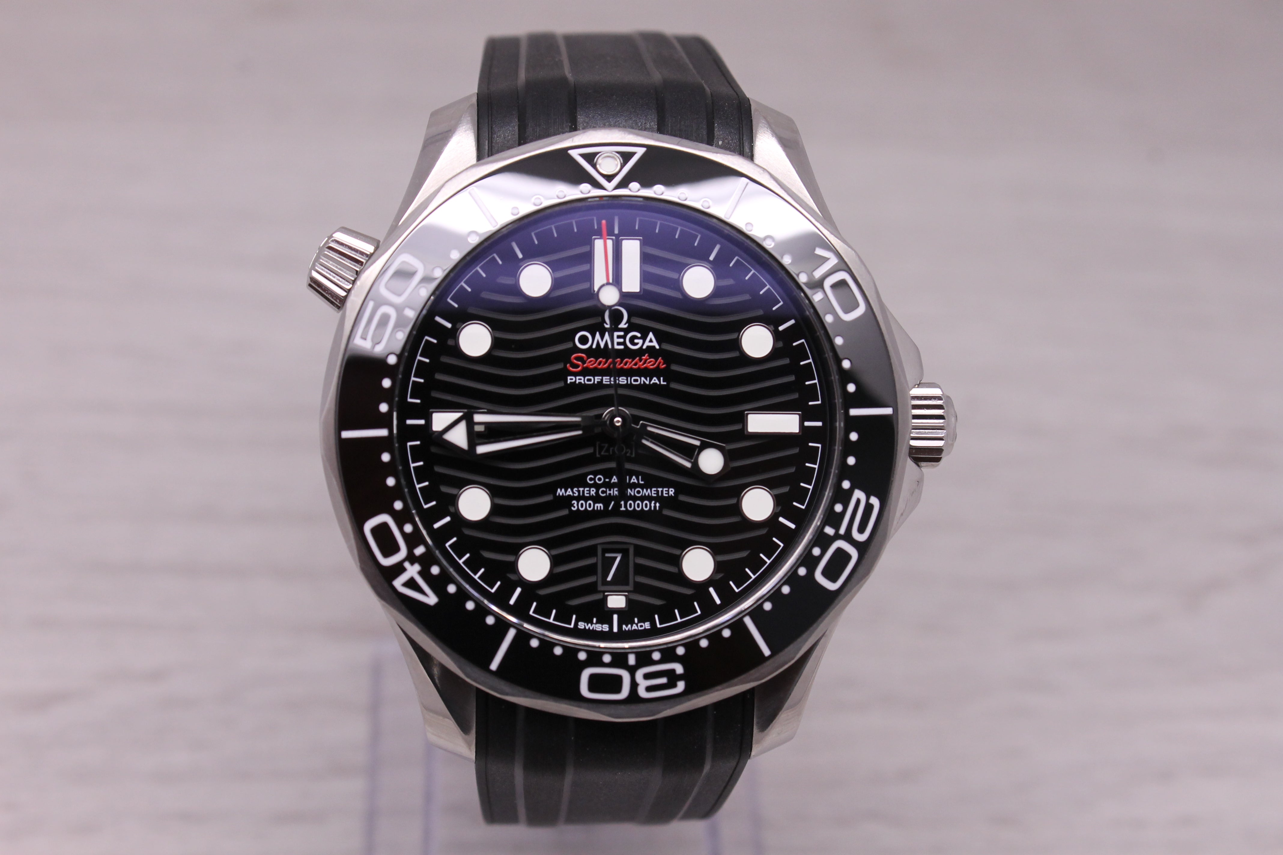 Omega Seamaster Co-Axial 42mm Steel Automatic Divers Watch w/ Box Strap Bracelet