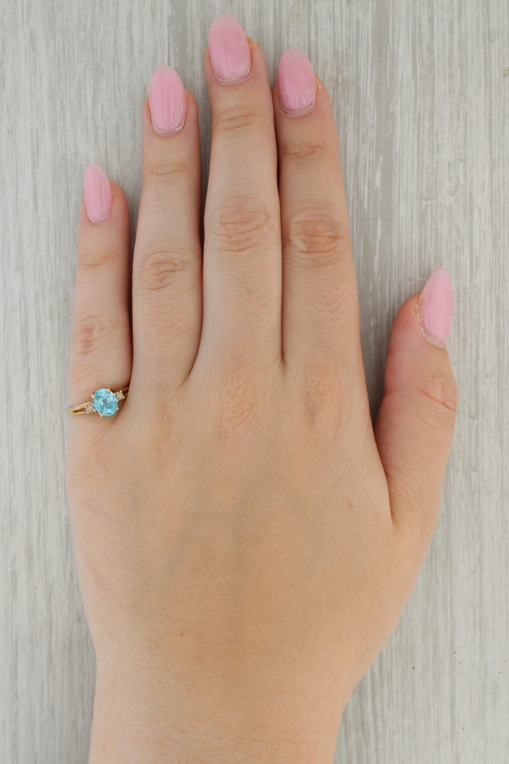 Rosy Brown 2.05ct Oval Blue Zircon Diamond Ring 10k Yellow Gold Size 7.25
