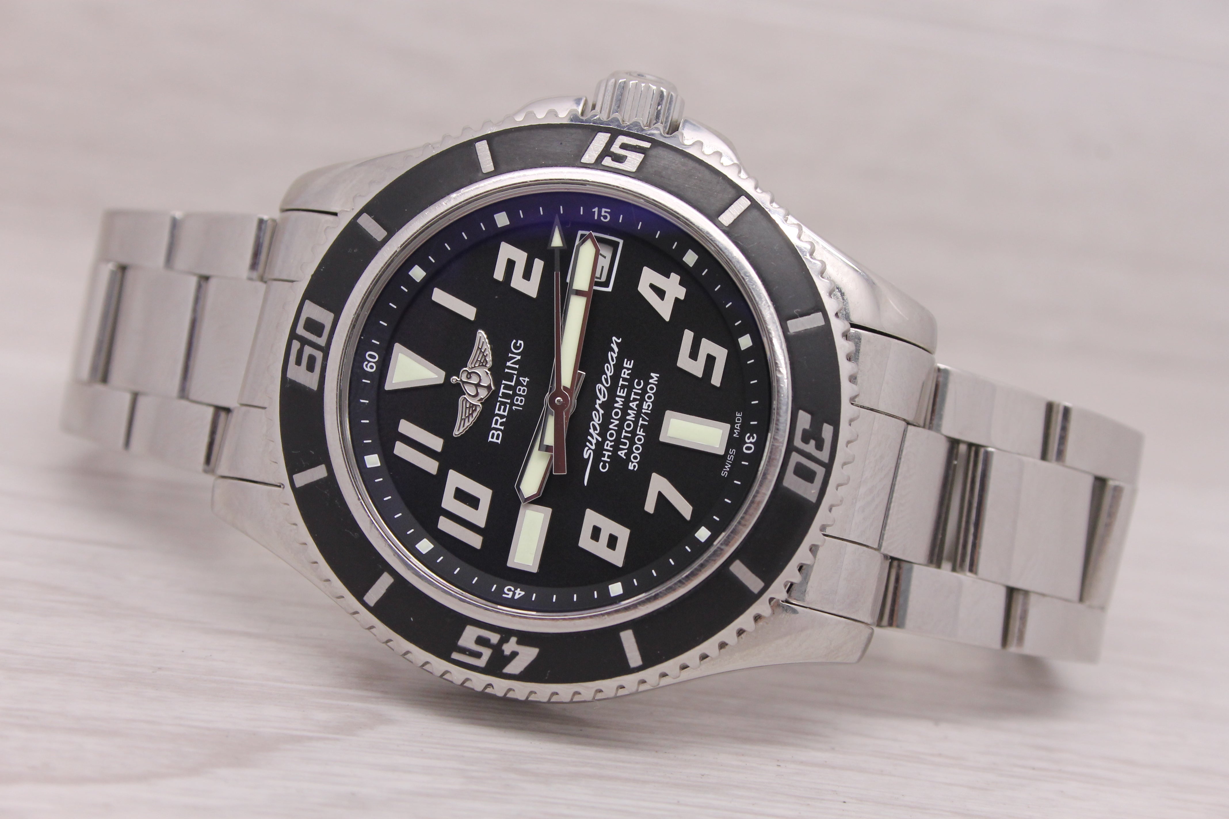 Gray Breitling Super Ocean A17364 Mens 42mm Steel Automatic Divers Watch Papers Box