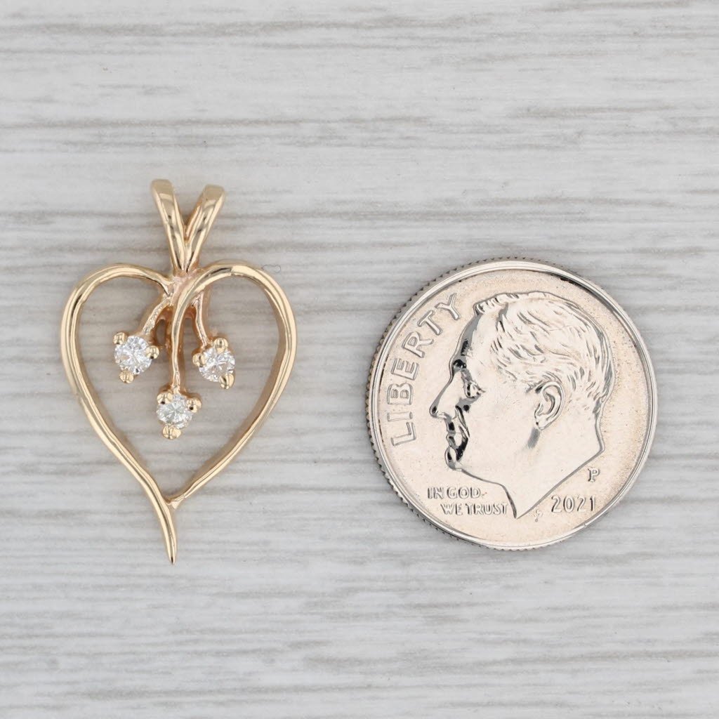 Gray 0.12ctw Diamond Spray Heart Pendant 14k Yellow Gold