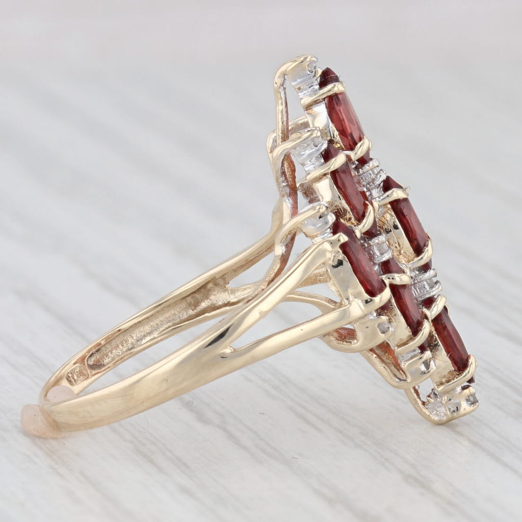 Light Gray 2.70ctw Garnet Cluster Ring 10k Yellow Gold Size 7 Cocktail