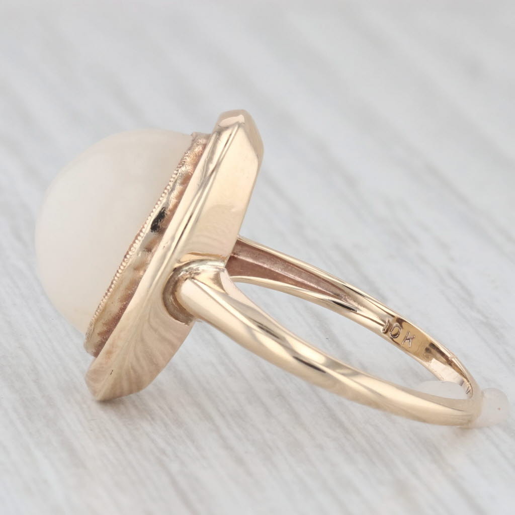 Light Gray Oval Cabochon Moonstone Solitaire Ring 10k Yellow Gold Size 6.25