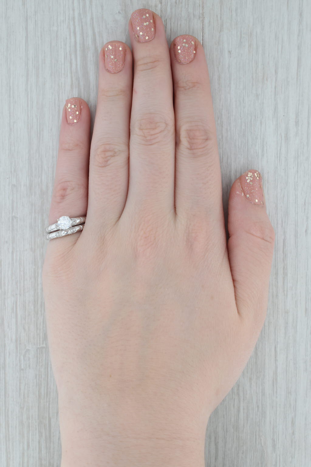 Gray New Peter Storm 0.11 ctw 18K Gold Accented Solitaire Size 6.5 Bridal Ring Set