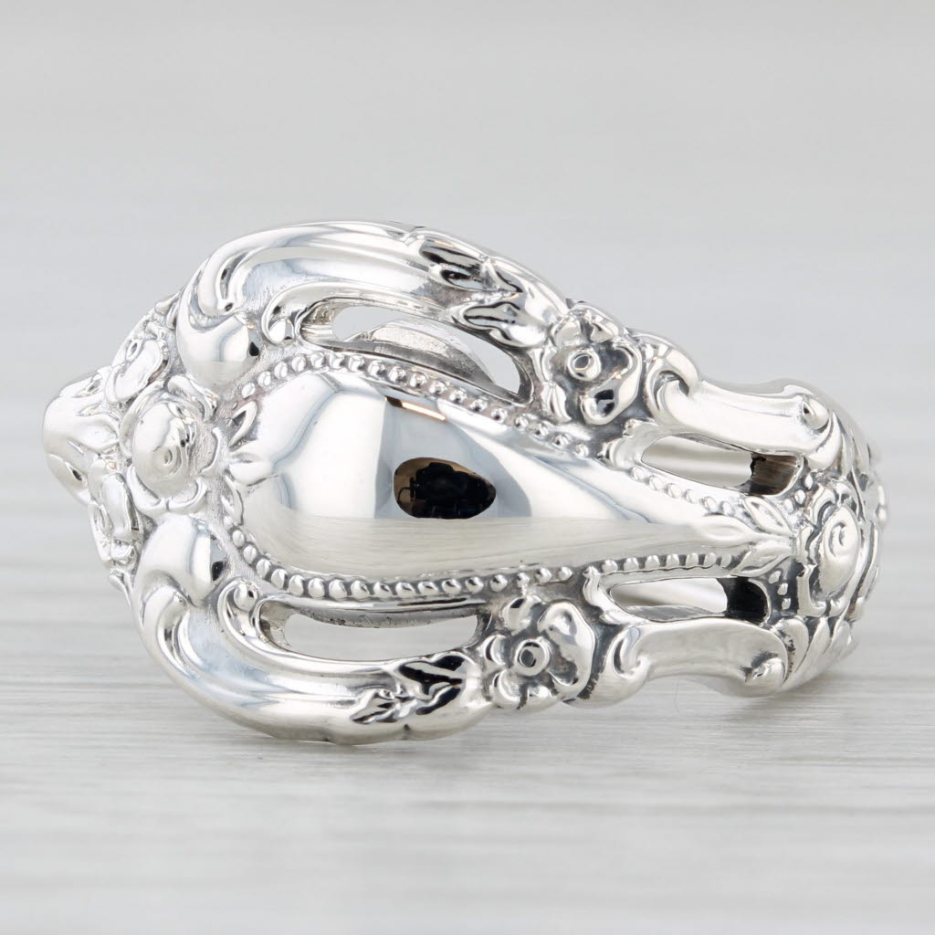 Light Gray Eloquence Flower Pattern Spoon Ring Sterling Silver Size 6.25