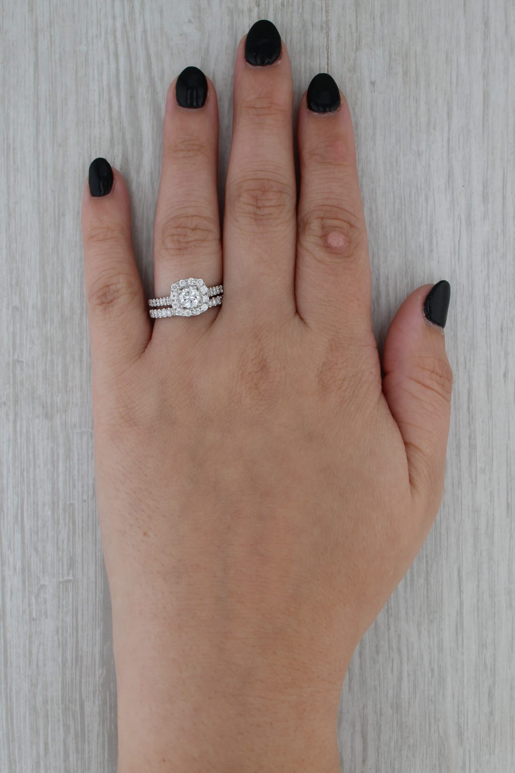 Neil Lane 1.51ctw Diamond Halo Engagement Ring Wedding Band Bridal Set 14k Gold