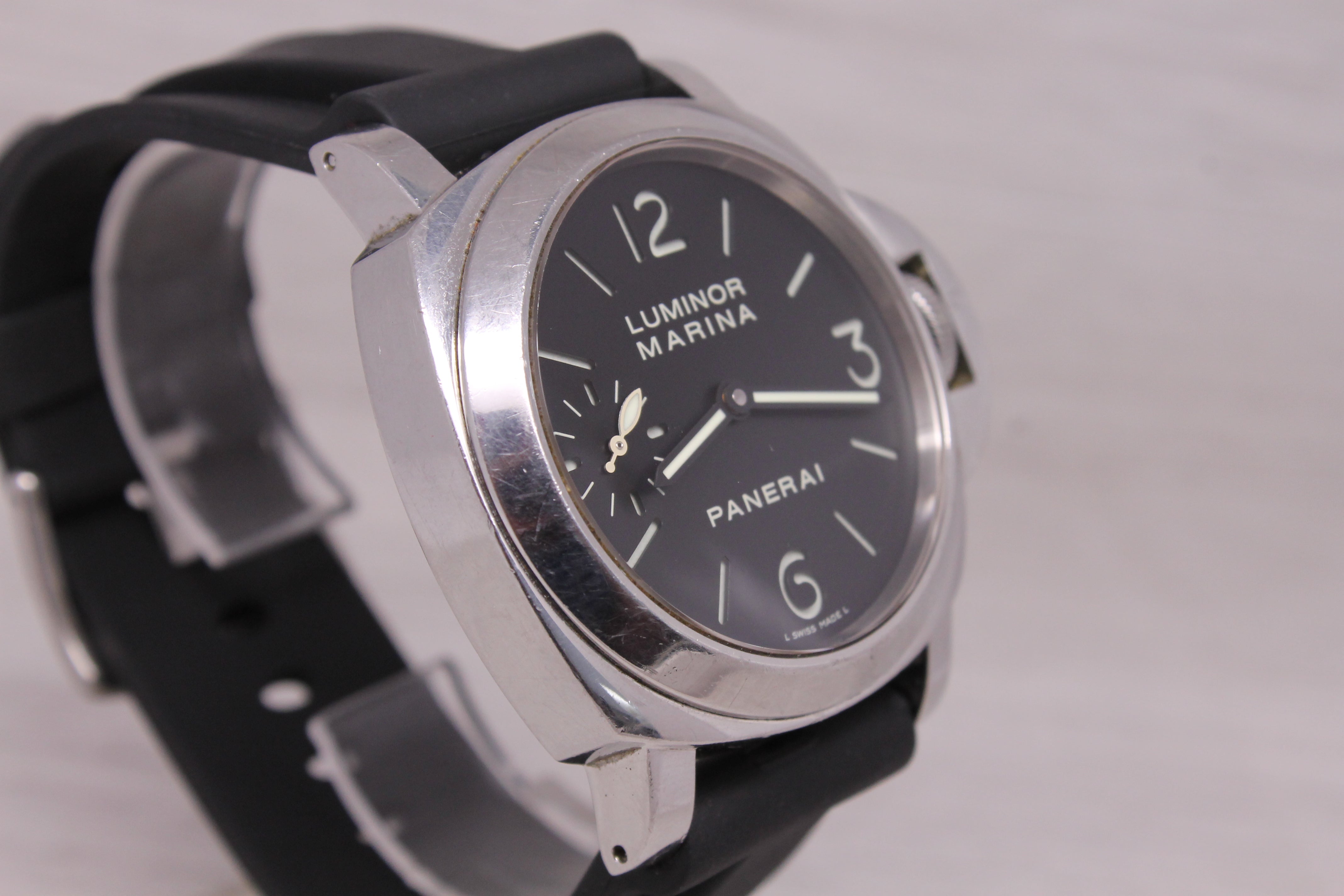 Panerai Luminor Marina PAM111 Mens 44mm Steel Manual Watch Sandwich Dial 00111