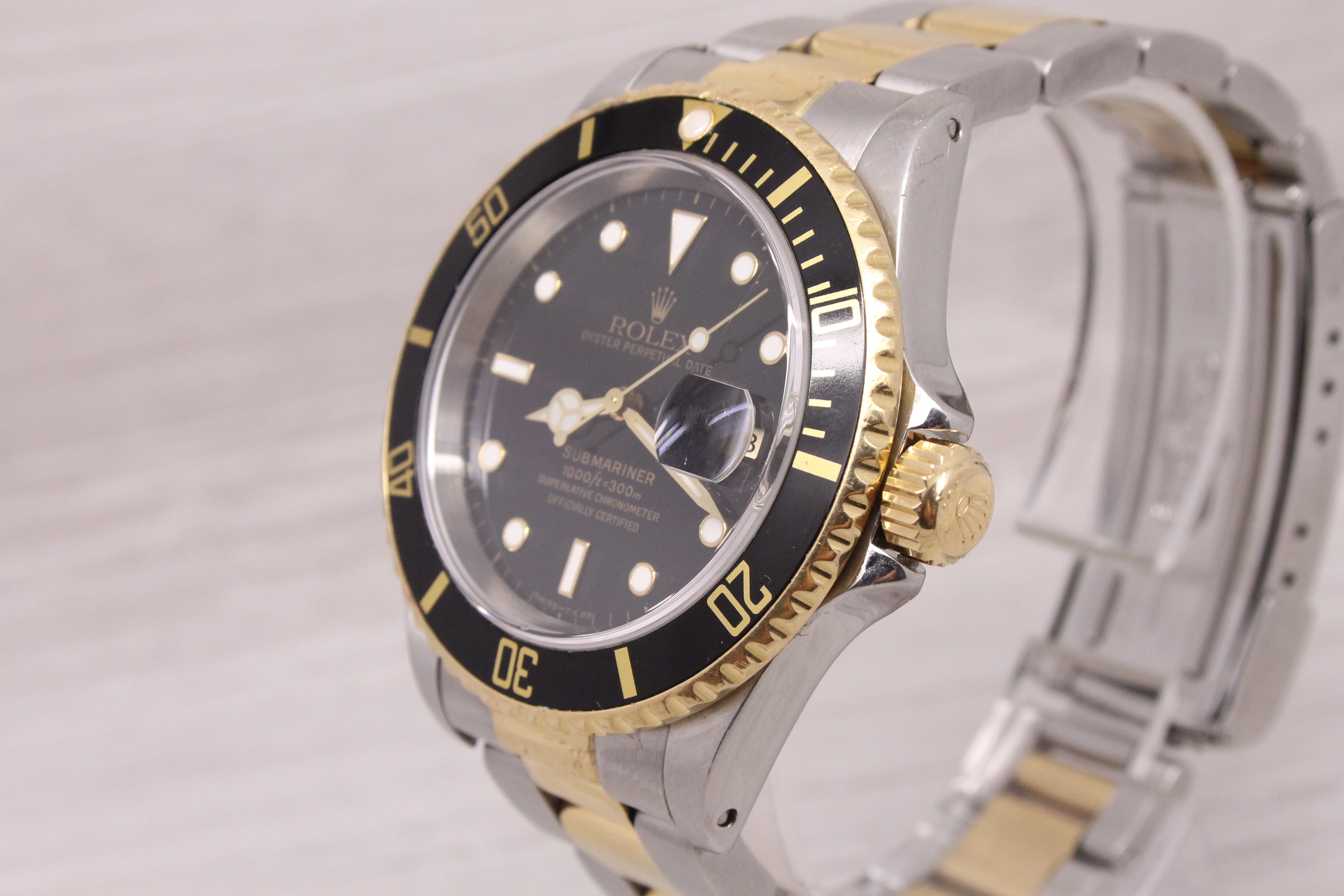 Gray 1997 Rolex Submariner 16613 Men 40mm Steel Automatic Diver Black Dial Box Papers