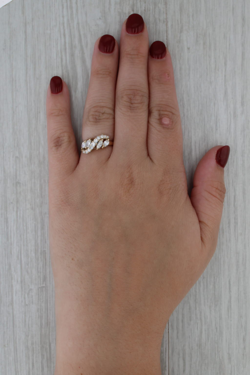 Vintage 0.91ctw Diamond Bypass Ring 14k Yellow Gold Size 6