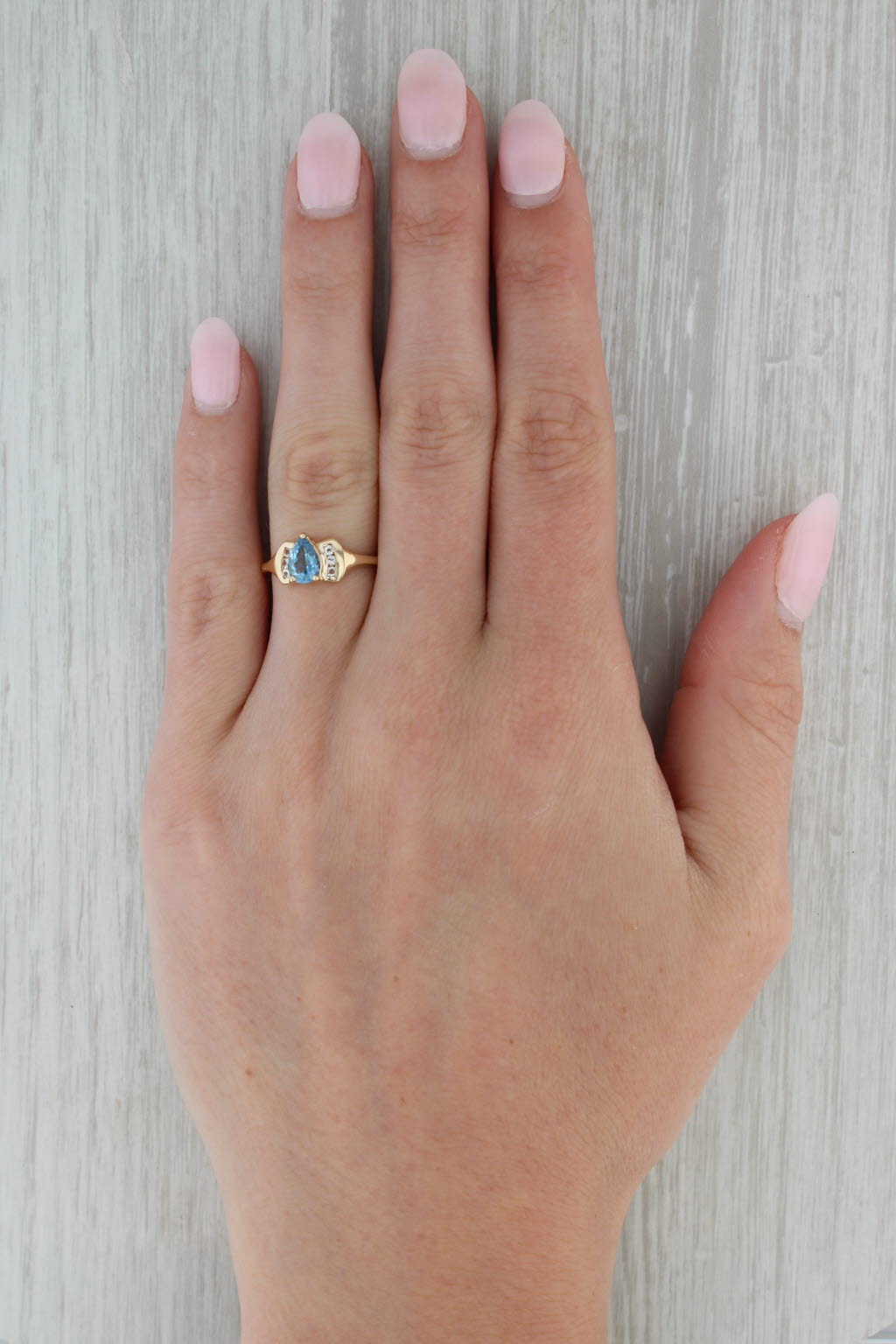 Dark Gray 0.72ctw Pear Aquamarine Topaz Ring 14k Yellow Gold Size 7 March Birthstone