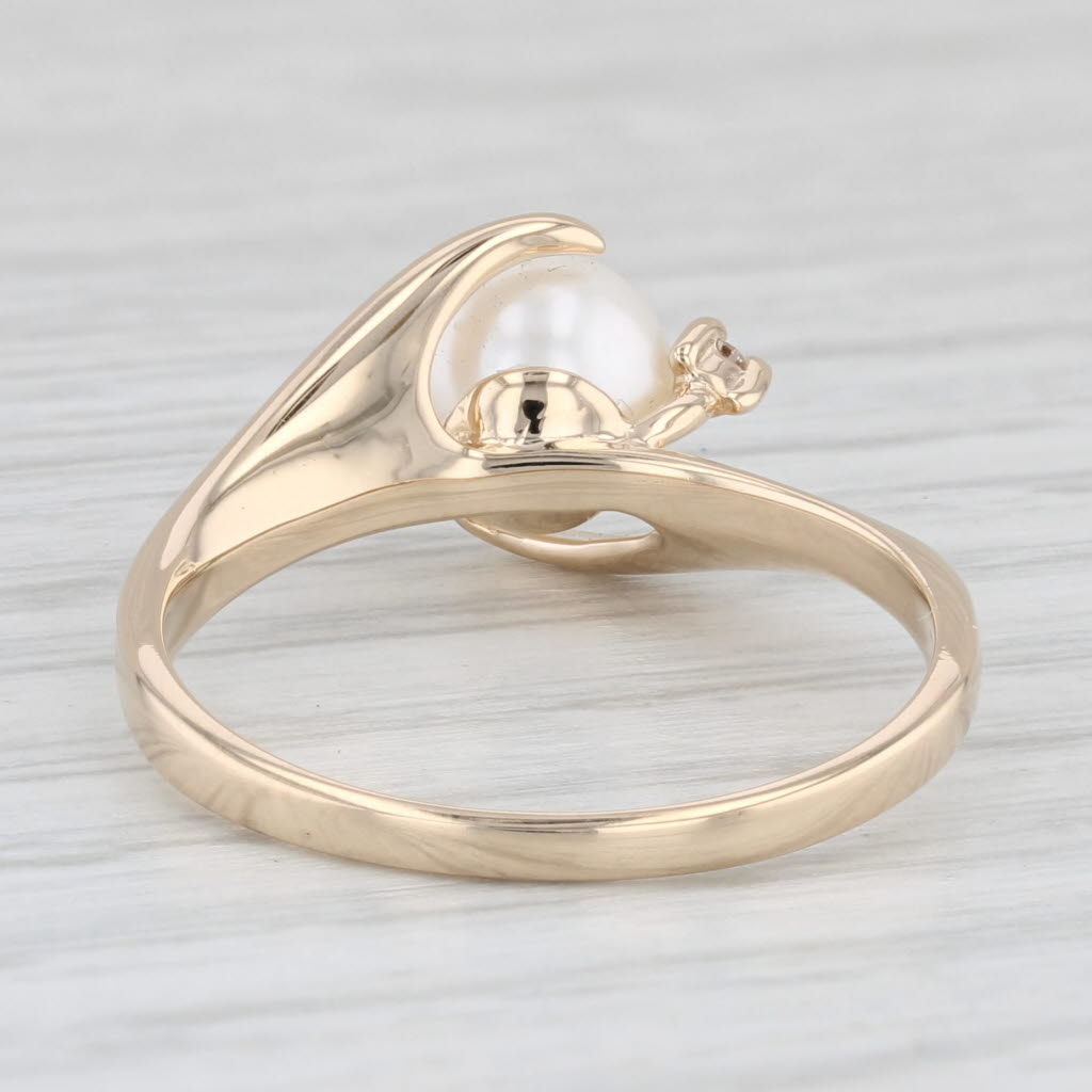 Light Gray 0.20ctw Cultured Pearl and Diamond 14K Yellow Gold Ring