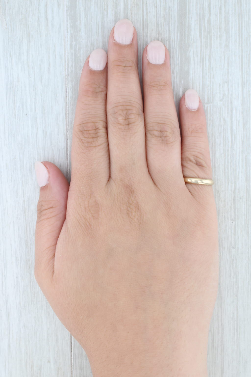 Light Gray Yellow Gold Women's Wedding Band 14k Yellow Gold Size 5 Ring Stackable
