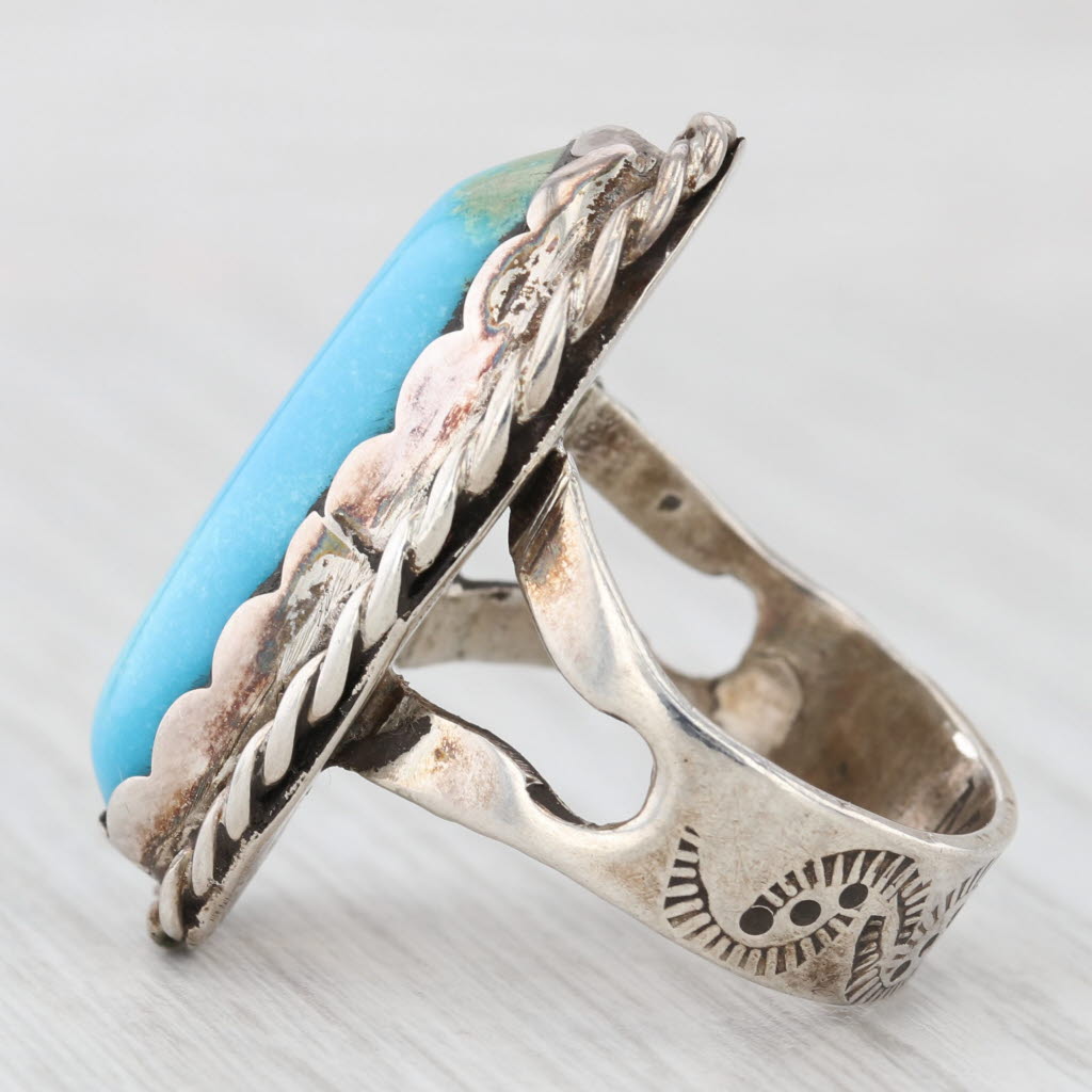 Light Gray Vintage Native American Oval Turquoise Cabochon Ring Sterling Silver Stamped
