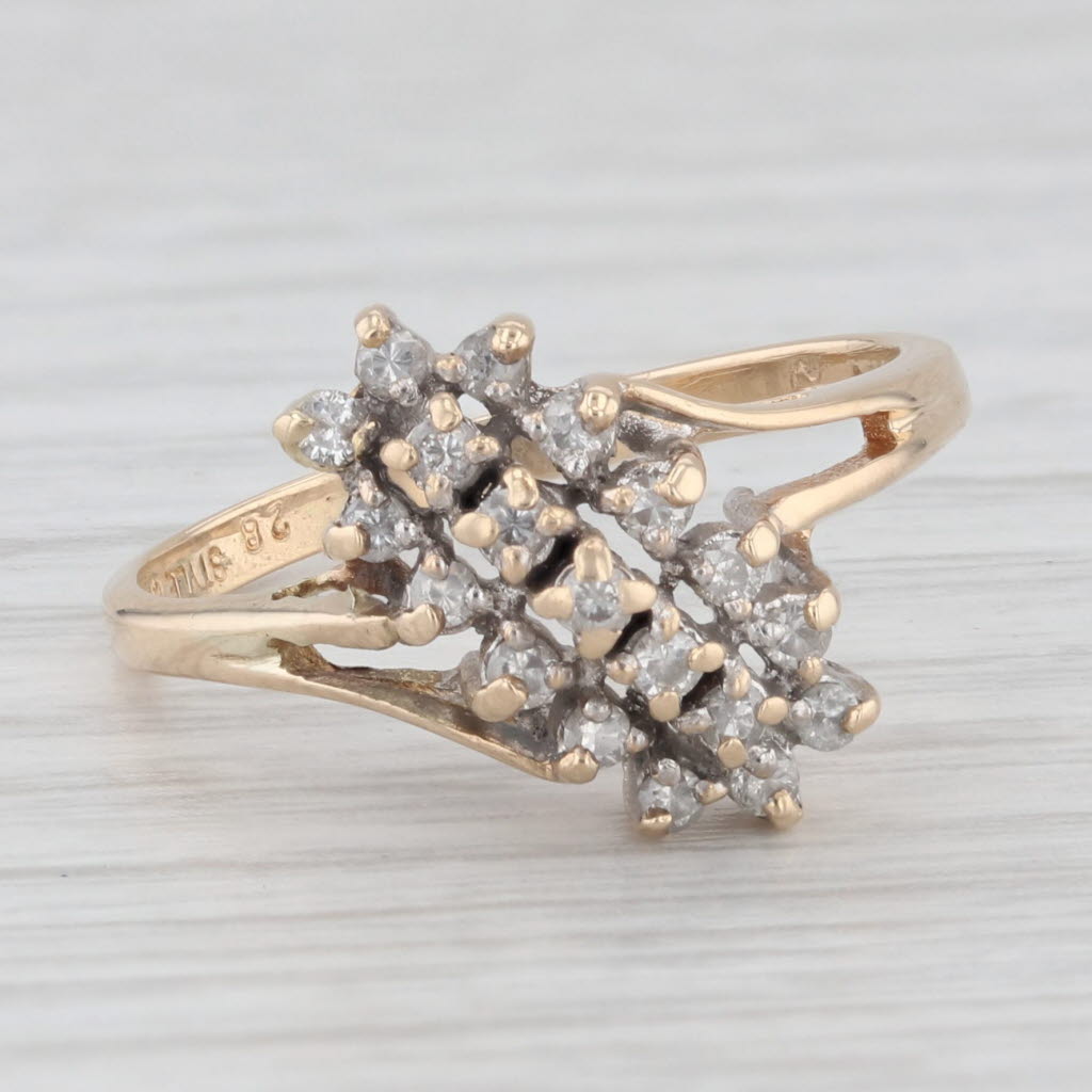 Light Gray 0.25ctw Diamond Cluster Ring 14k Yellow Gold Size 6.25 Bypass