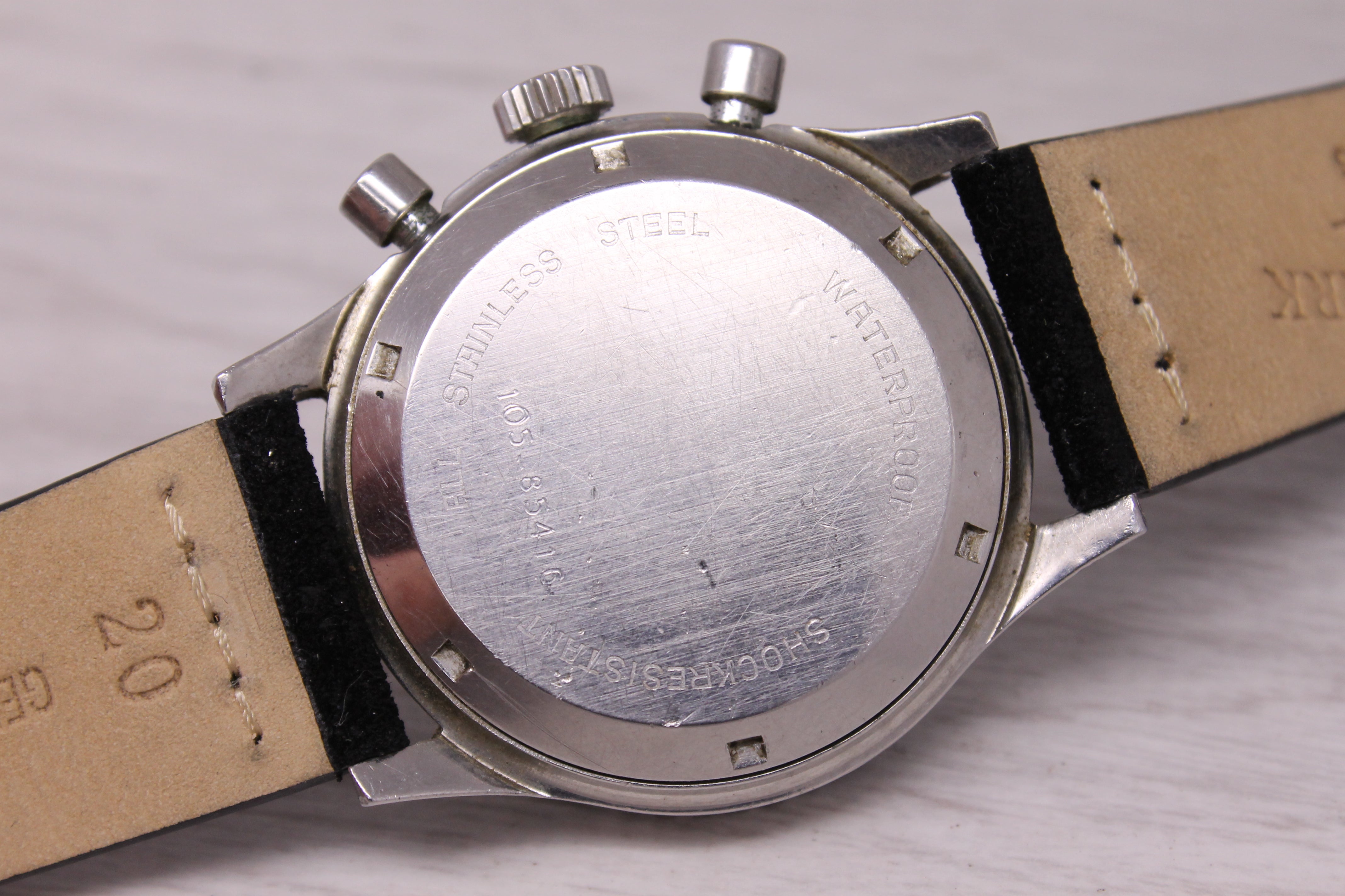 Vintage Croton Chronomaster Mens 38mm Steel Chronograph Watch Valjoux 92 Arrow