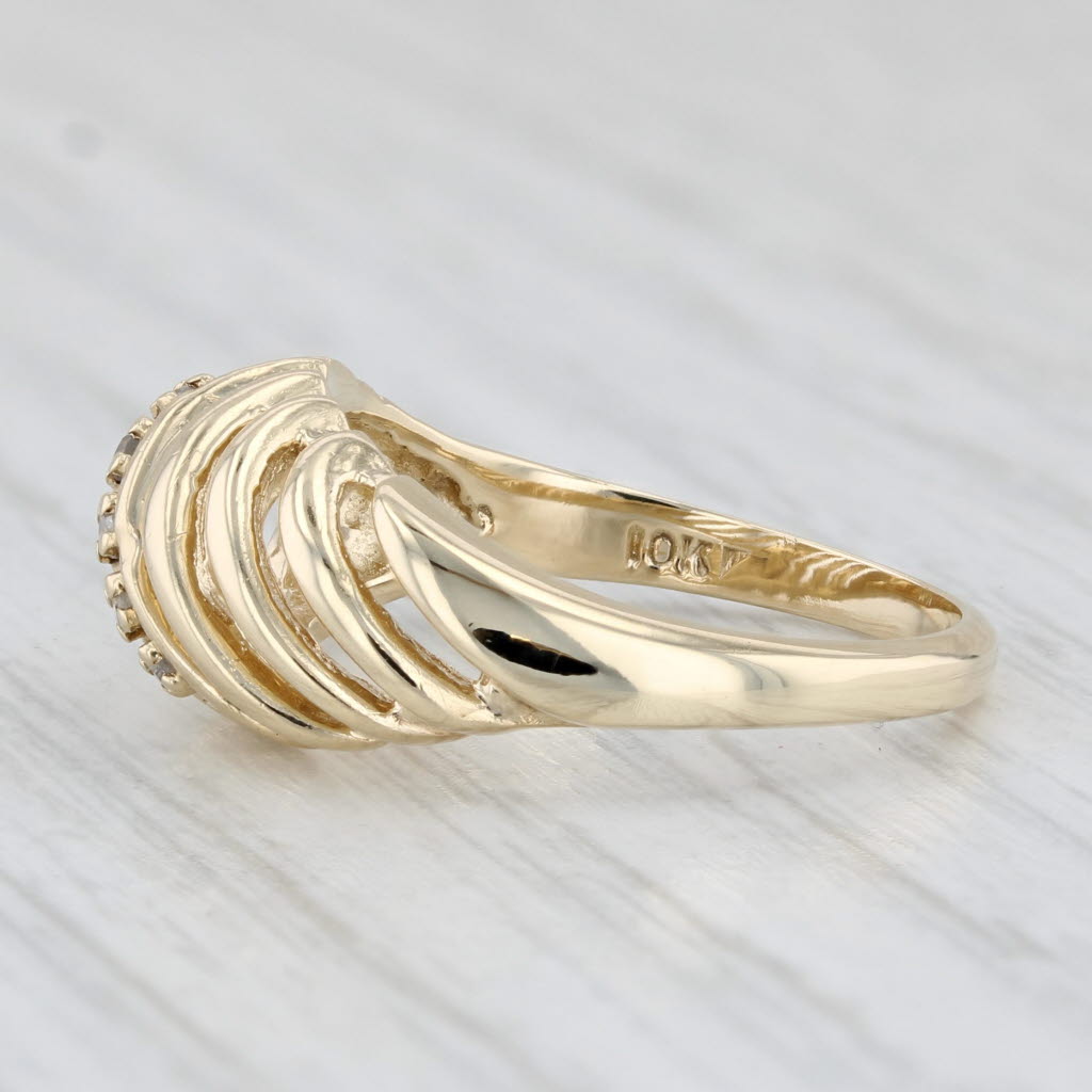 Light Gray Diamond Scalloped Ring 10k Yellow Gold Size 6