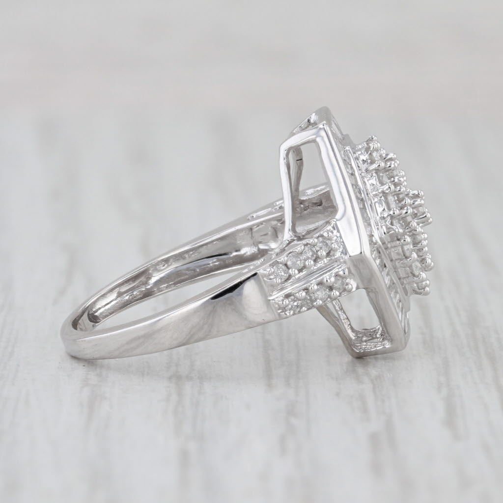 0.80ctw Diamond Cluster Halo Ring 10k White Gold Size 7